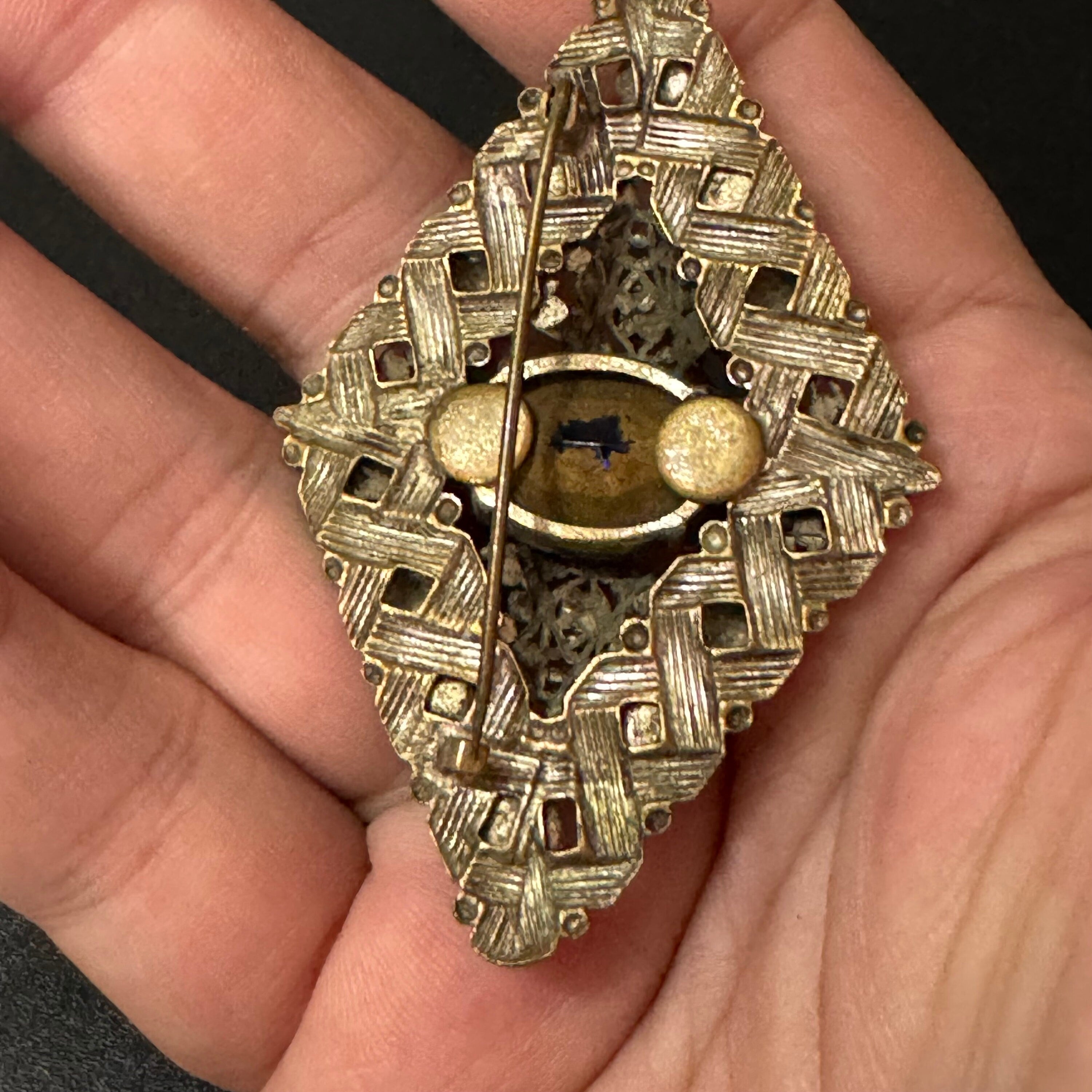 Vintage Czech Art Deco Brooch: Stamped Brass, Blue Glass Diamanté