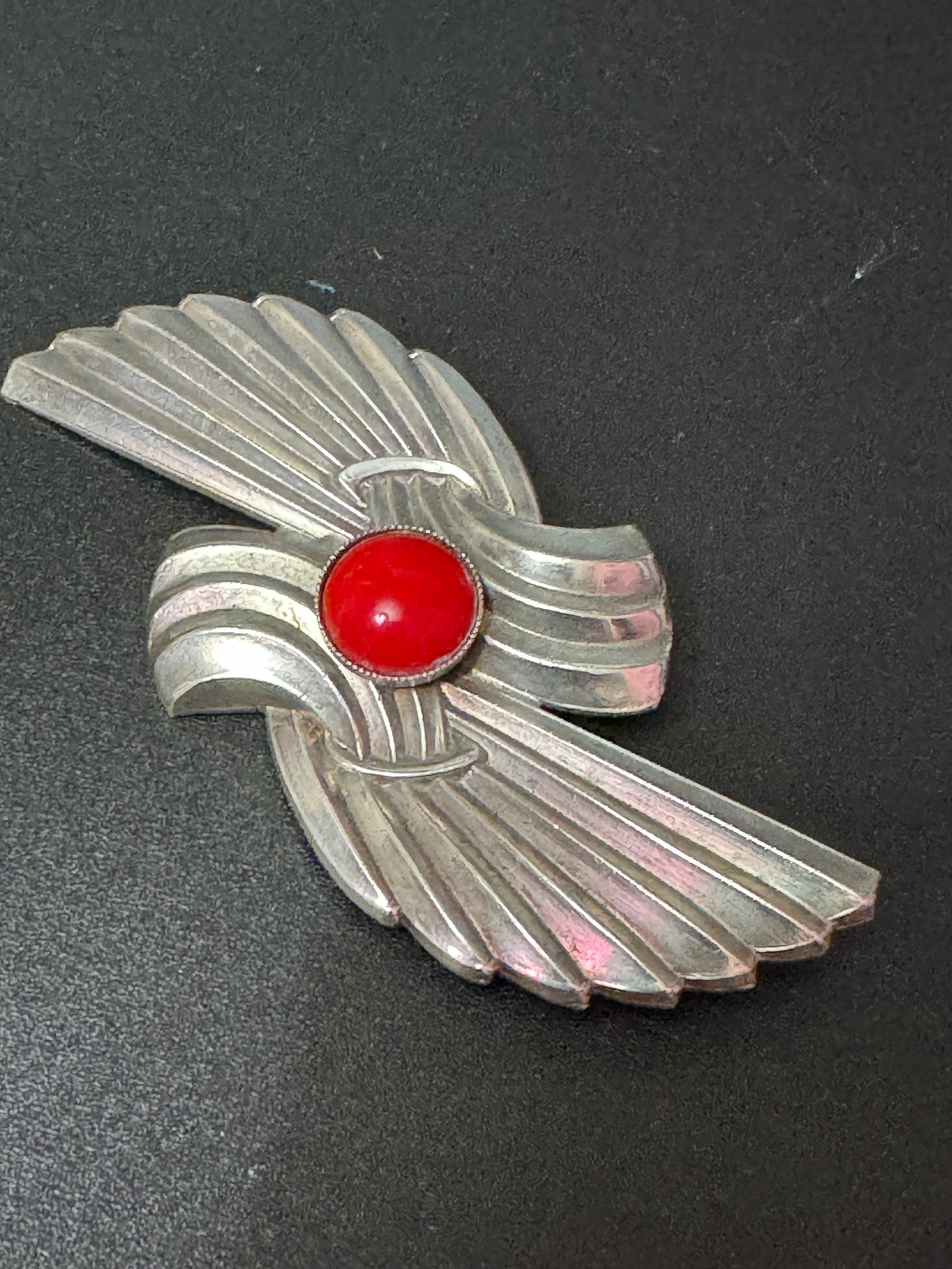 Vintage Art Deco Brooch: Silver Plated Geometric Pin with Coral Cabochon