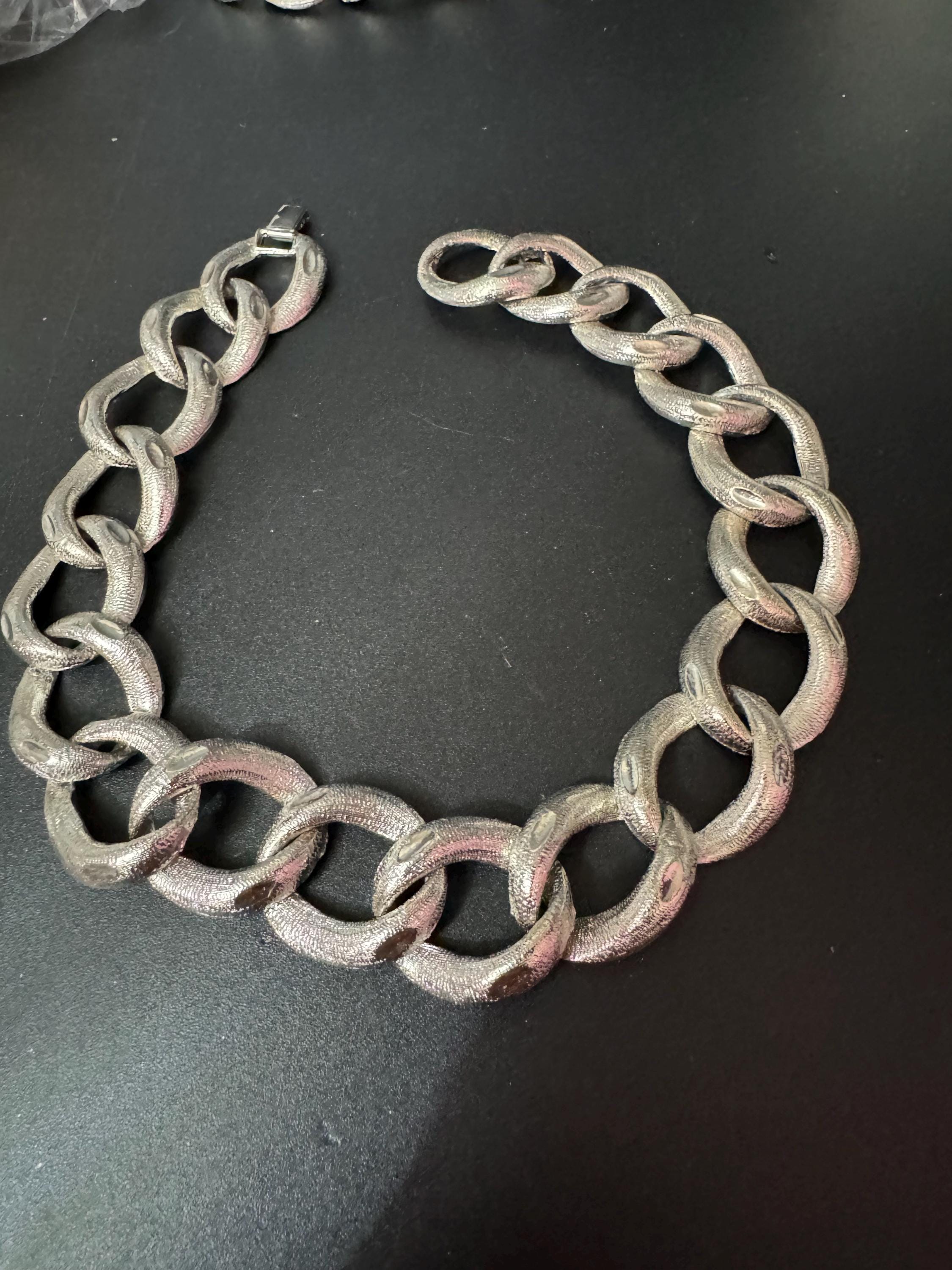 Vintage silver tone Wide geometric textured chain Link choker necklace heavy 43cm