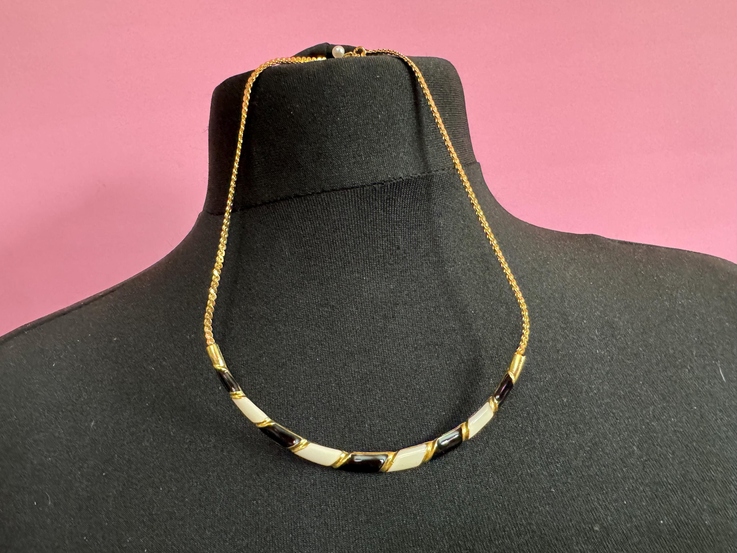 40cm 15.5 inch Petite slim neck Vintage gold tone black and cream enamel choker necklace serpentine chain