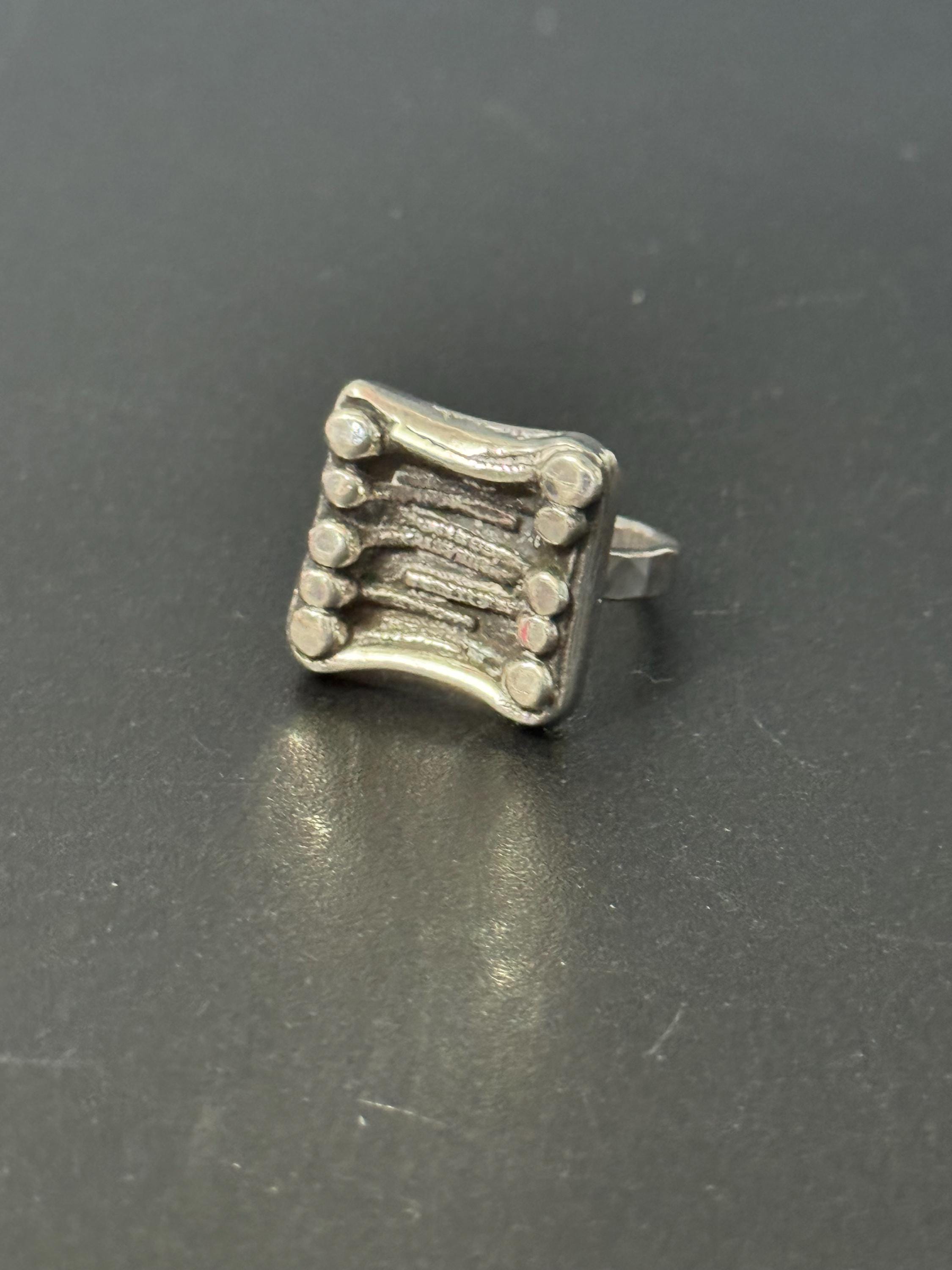 SIZE P sterling silver 925 modernist brutalist square ring 8.9 grams