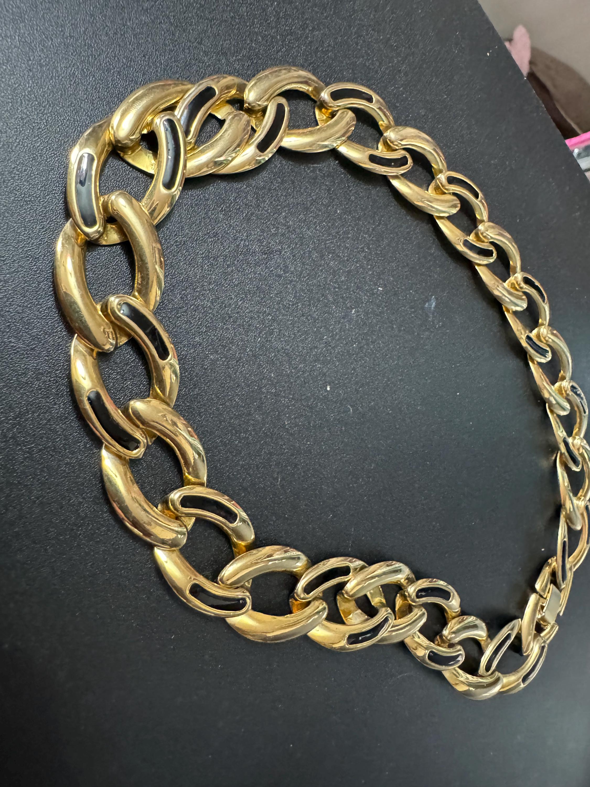Vintage gold tone and black enamel flat curb chain lightweight collar choker necklace 46.5cm