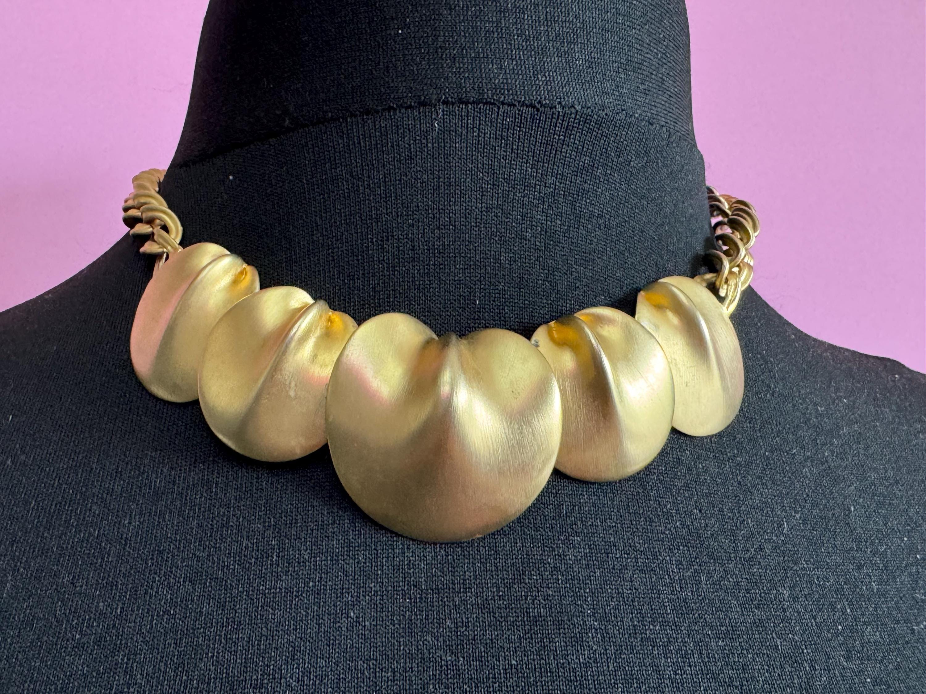 Retro Matt yellow gold tone chunky chain collar necklace 44cm