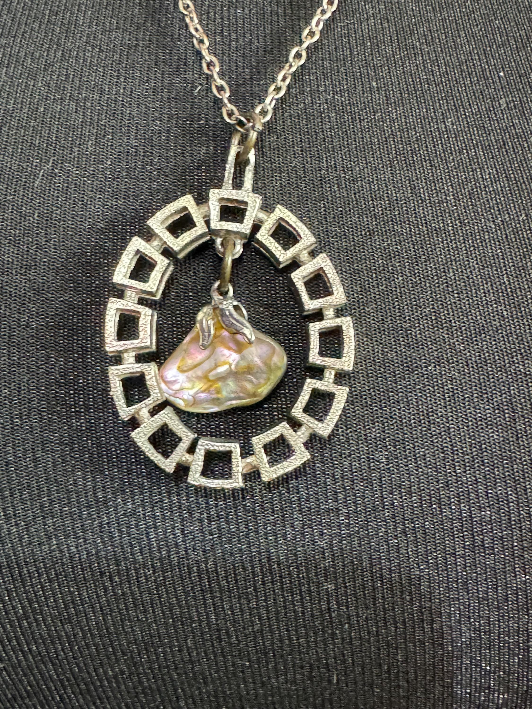 Vintage Modernist silver tone Steel pendant necklace 68cm central MOP pearl abalone shell drop Mid Century 1960s 1970s