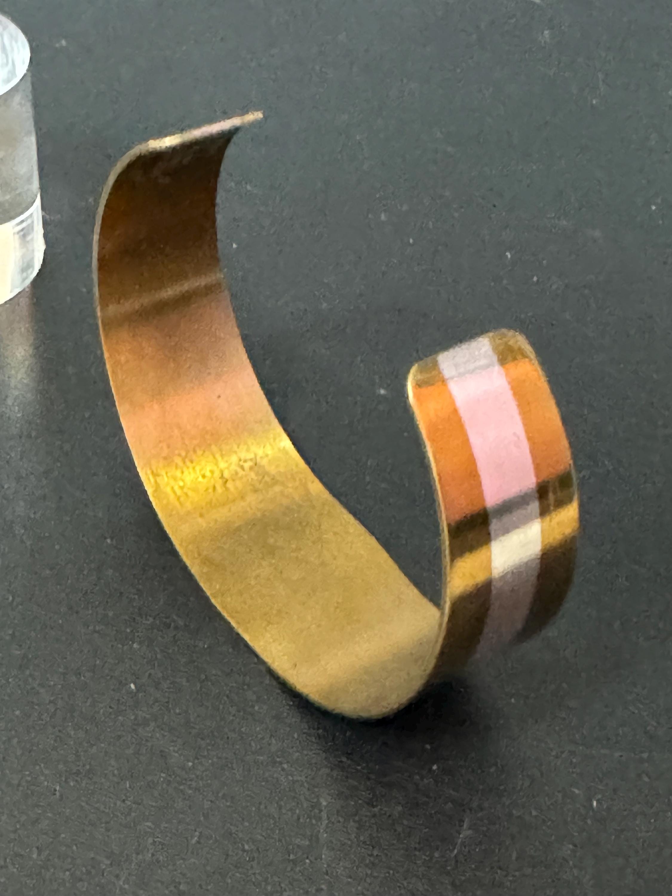 Vintage 1979s LILLIAN VERNON 925 Sterling Silver Inlay Vintage 2 Tone Cuff  bangle Bracelet 15.7 grams modernist abstract design 1976 brass