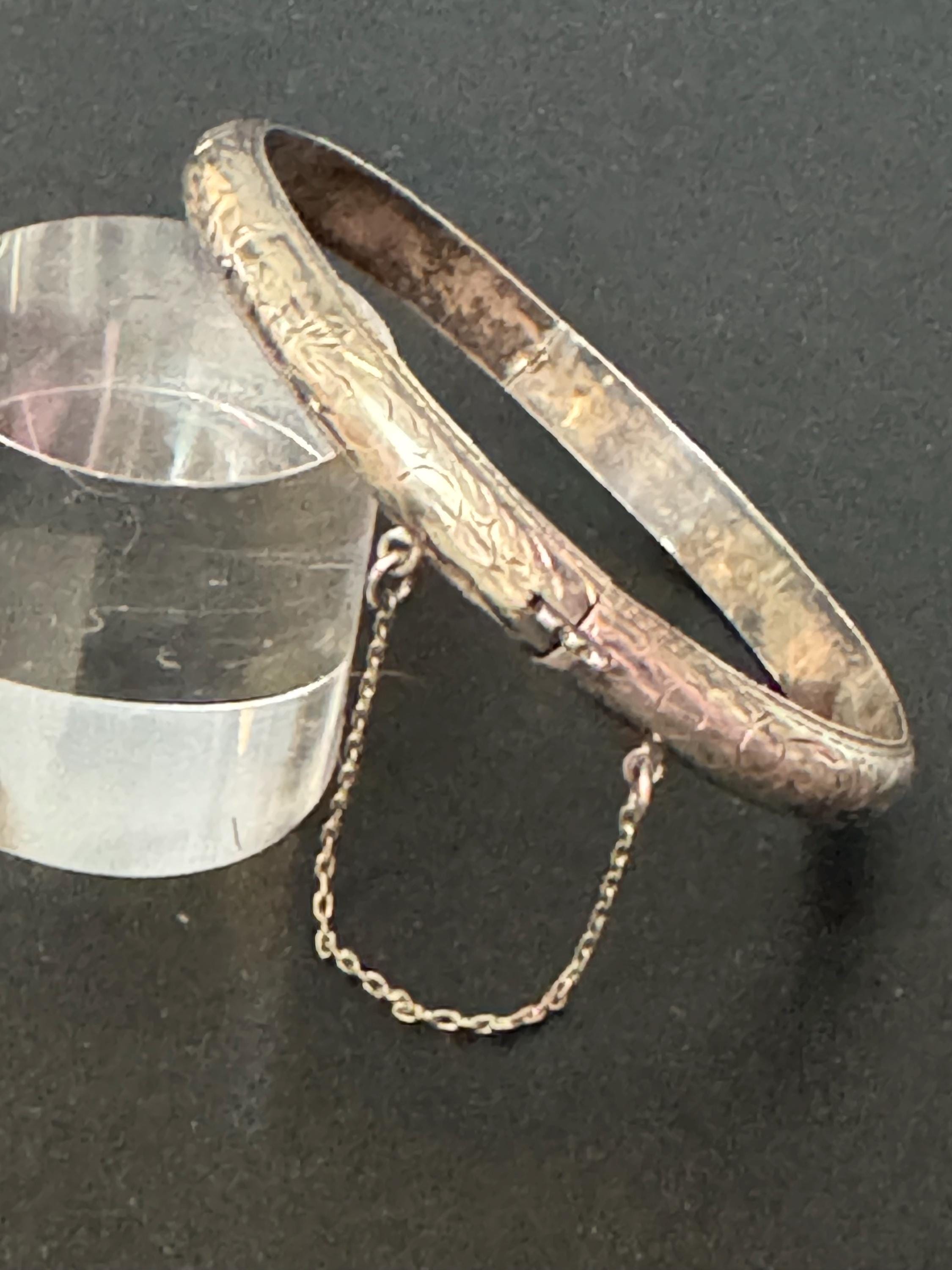 Vintage clamper bangle hallmarked Sterling silver Etched floral design 6mm wide 7.61 grams