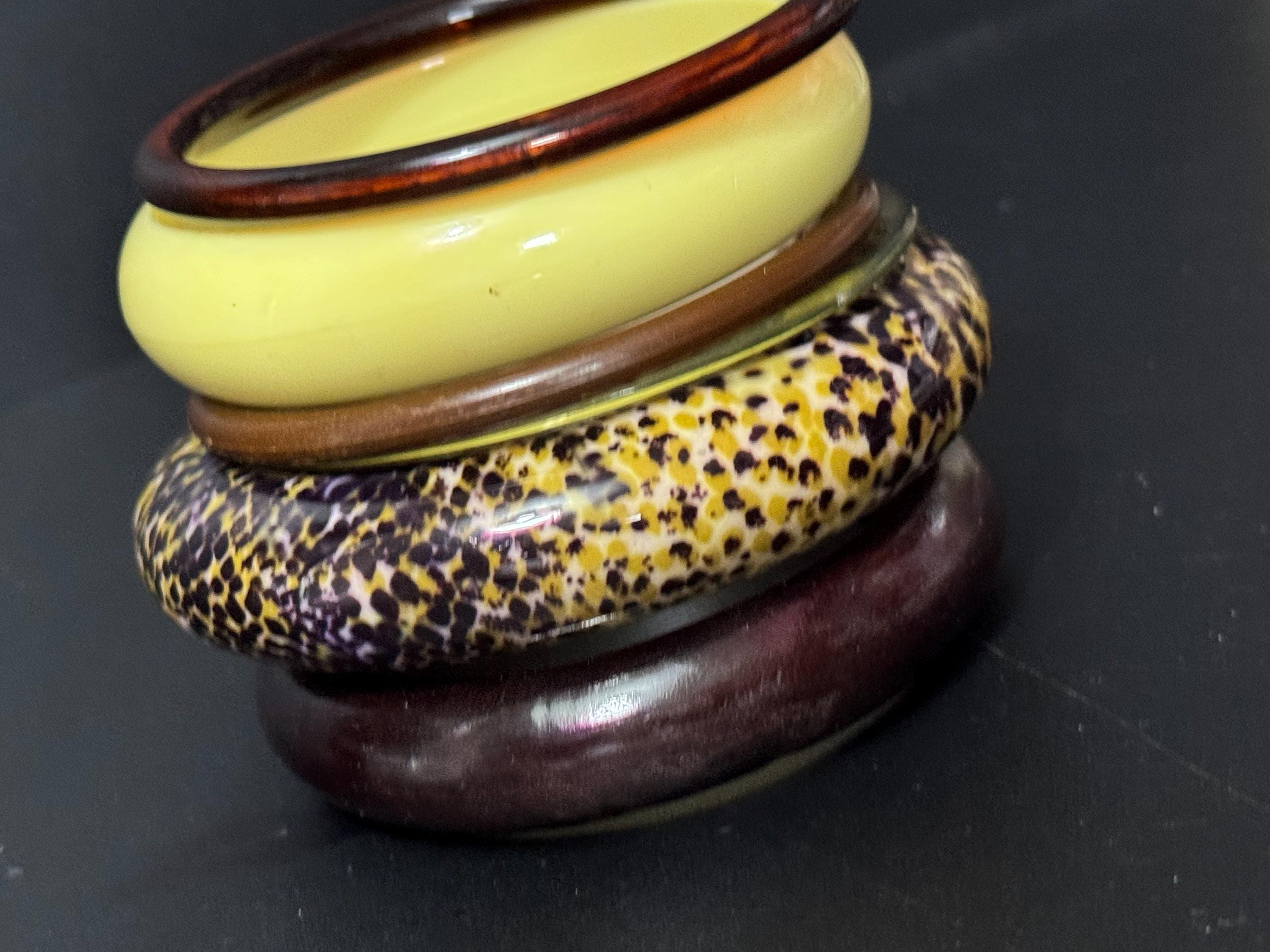 Cream brown yellow beige stack of vintage retro plastic bangles