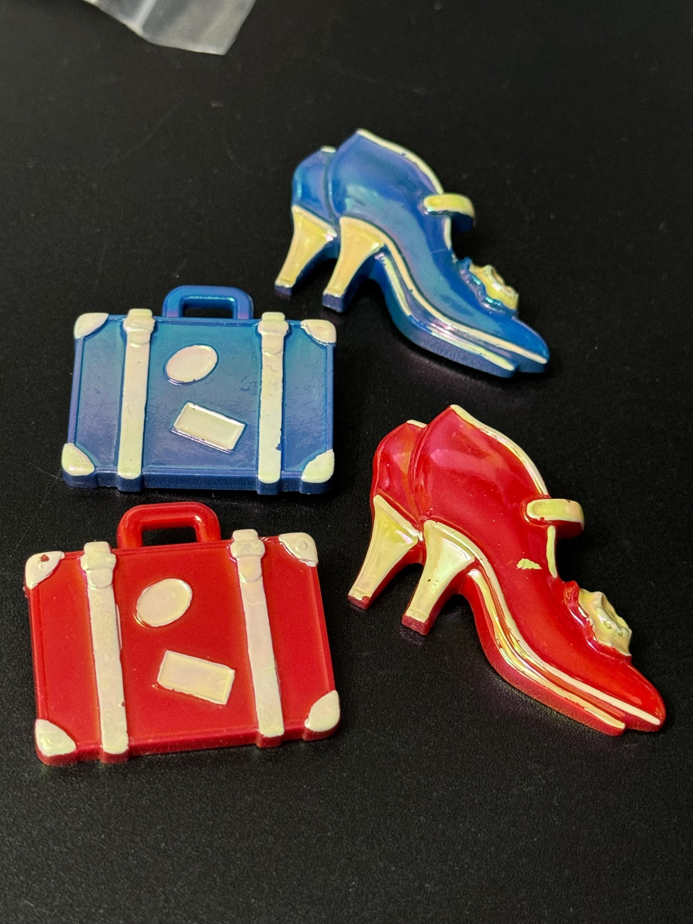 Novelty early plastic blue shoe brooch vintage French