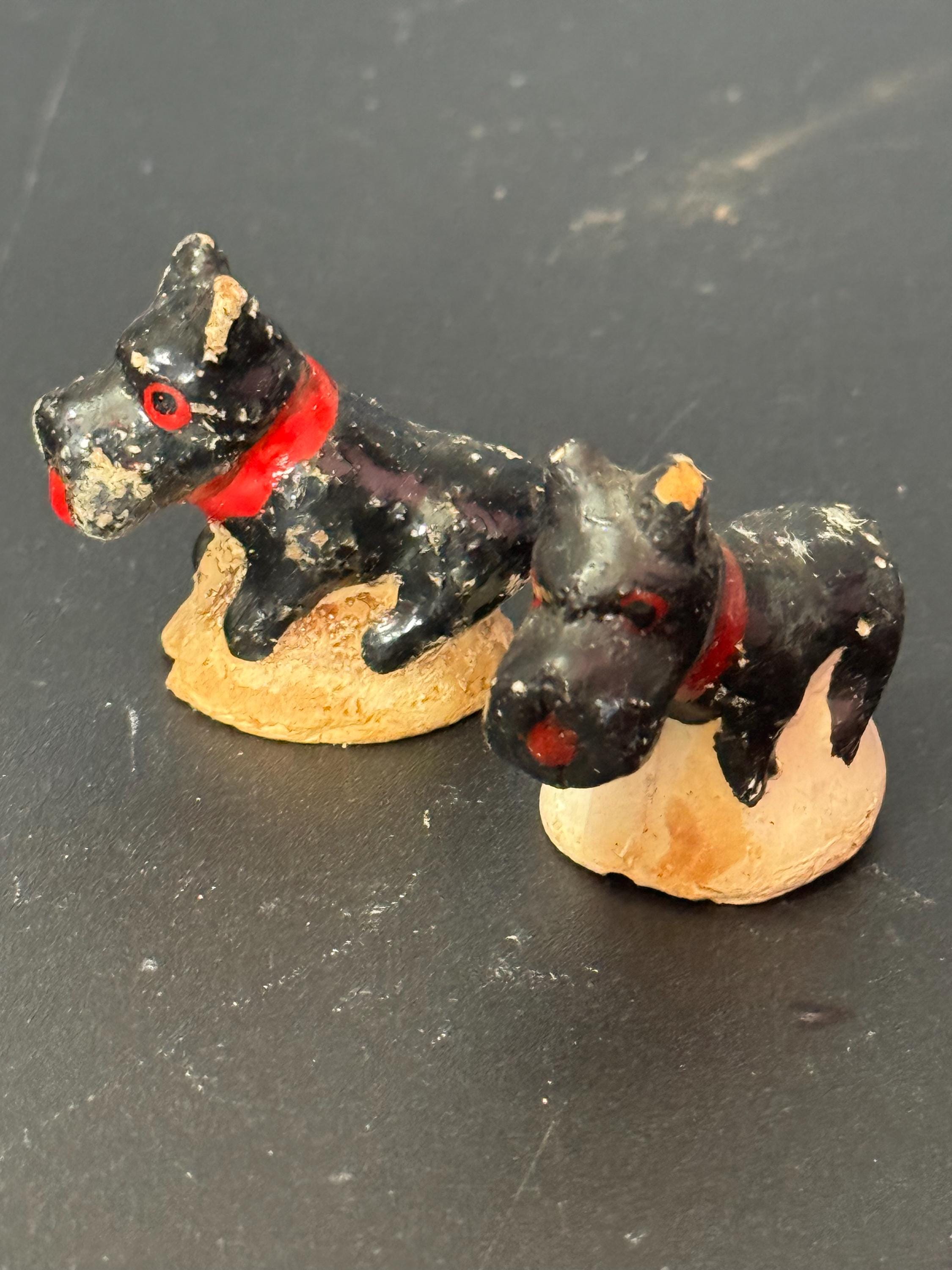 Antique Vintage PLASTER bisque pair of highland terrier Scottie dog Christmas Xmas Cake topper decoration festive baking