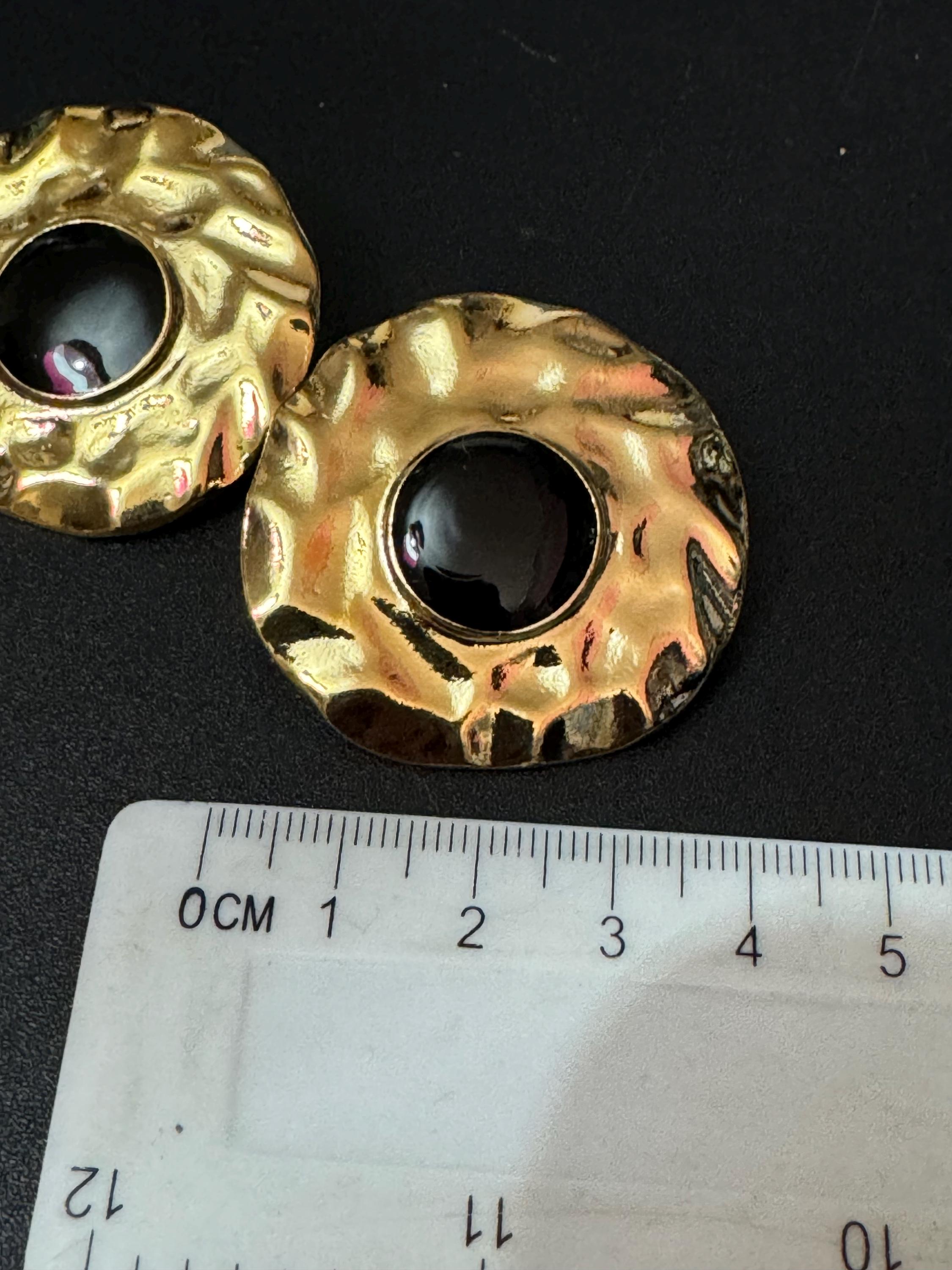 oversized 4cm Gold tone black cabochon round disc clip on earrings 1980s