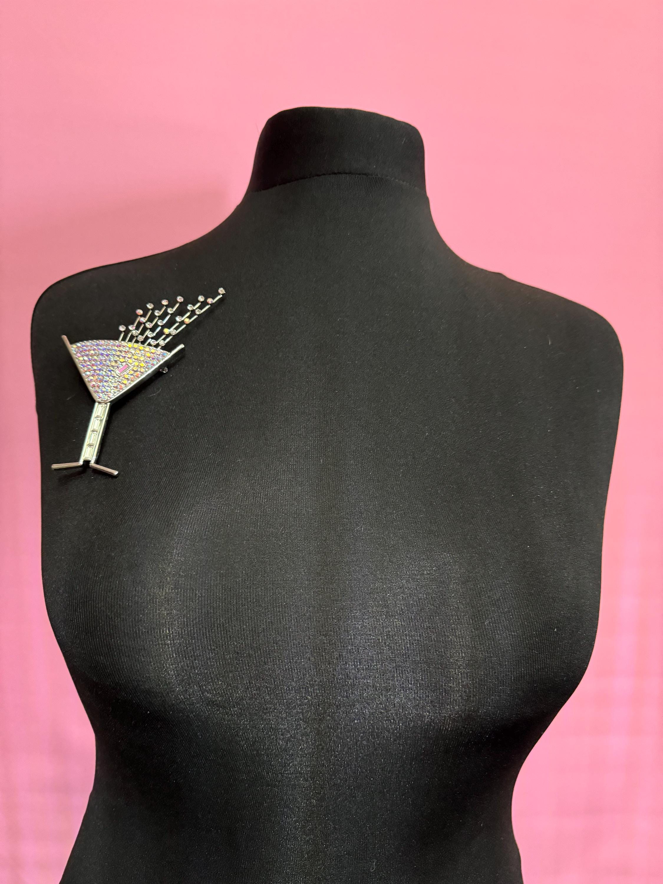 Signed butler and Wilson AB aurora borealis rainbow diamanté champagne cocktail glass brooch 12cm pink tones