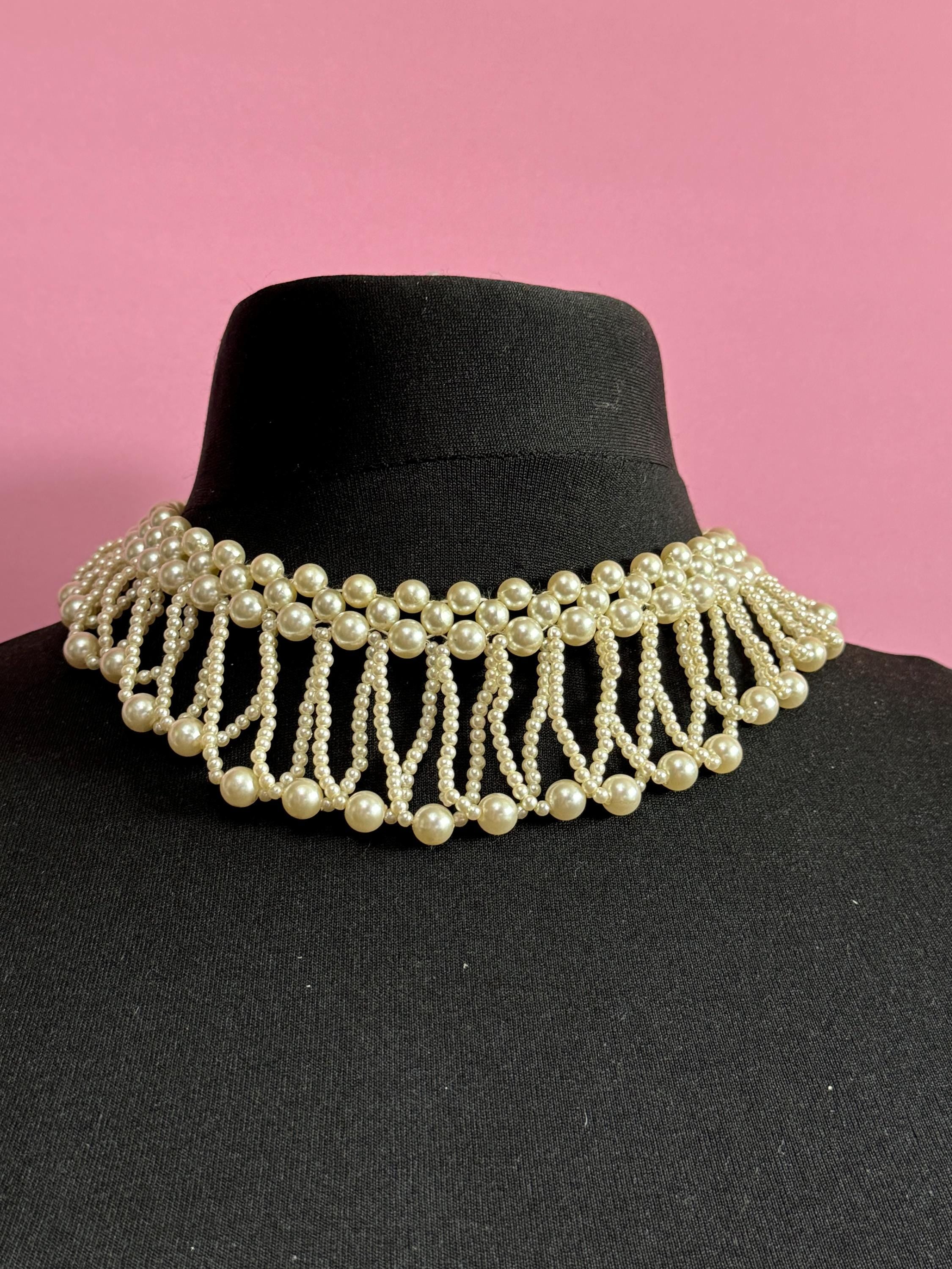 Vintage faux white Plastic round pearl woven multi strand choker collar necklace