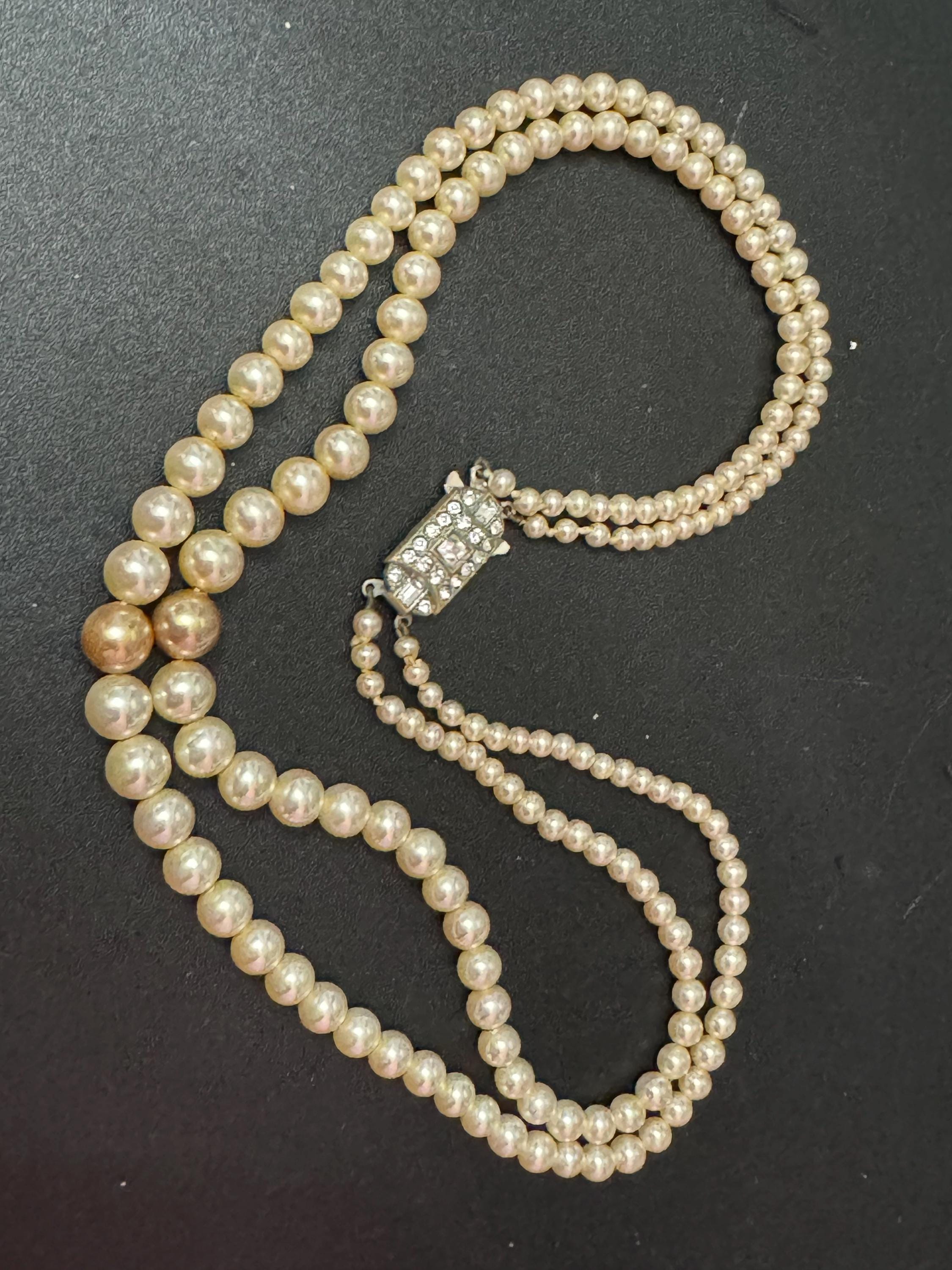 vintage 2 row double strand glass Pearl necklace light cream with central darker bead 40cm silver tone diamanté clasp