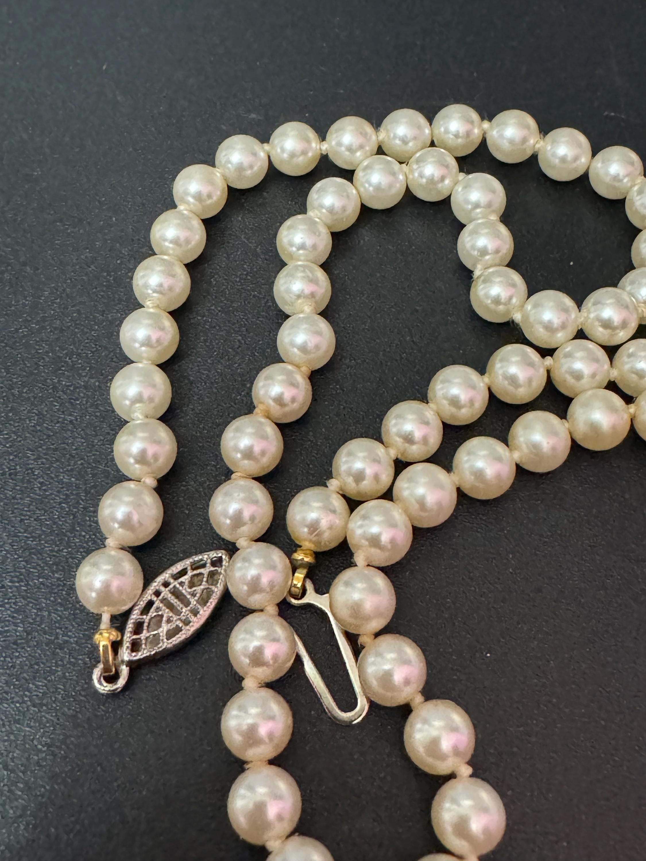 vintage white knotted glass pearl necklace silver tone clasp 47cm 7mm beads
