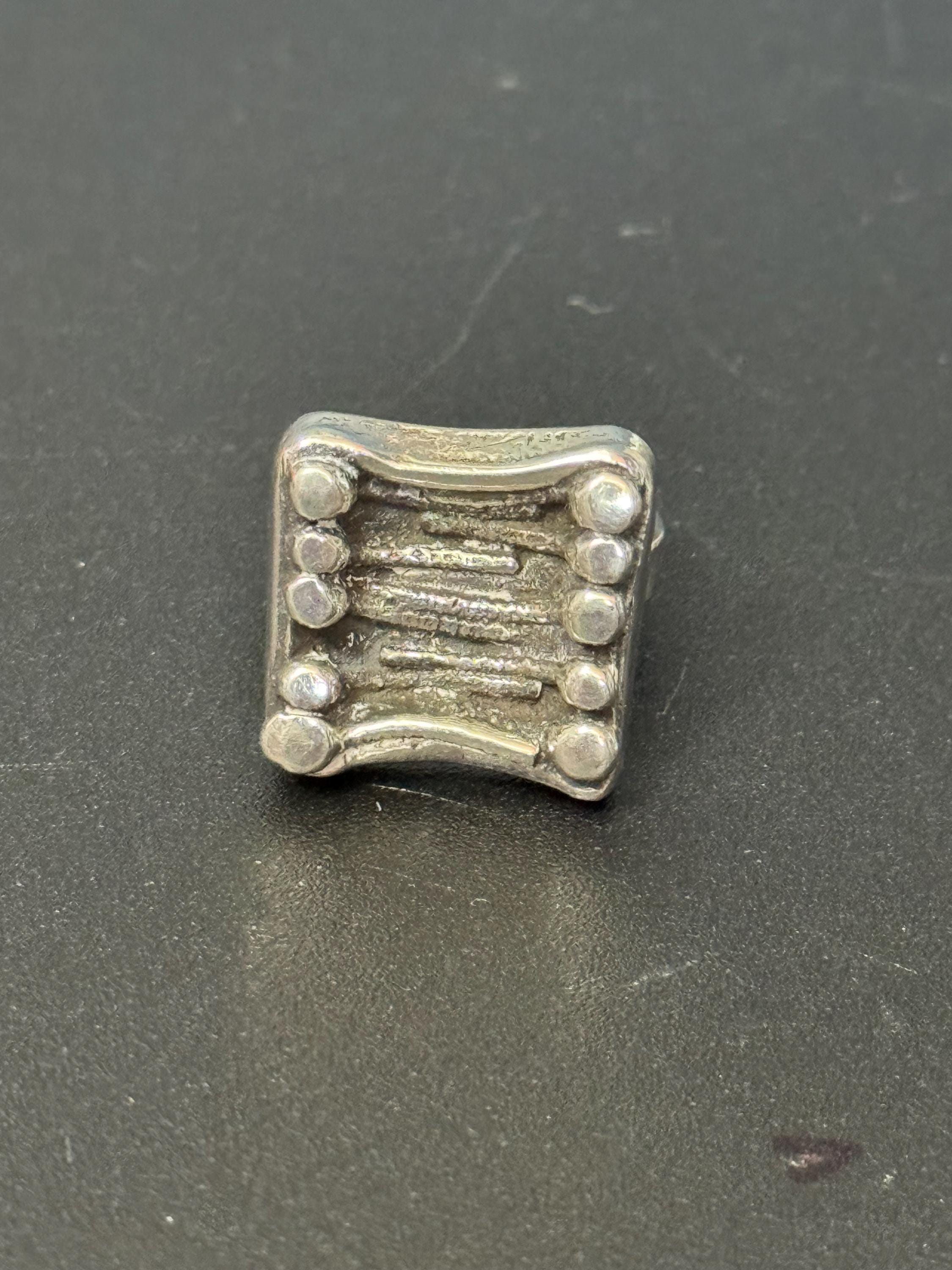 SIZE P sterling silver 925 modernist brutalist square ring 8.9 grams