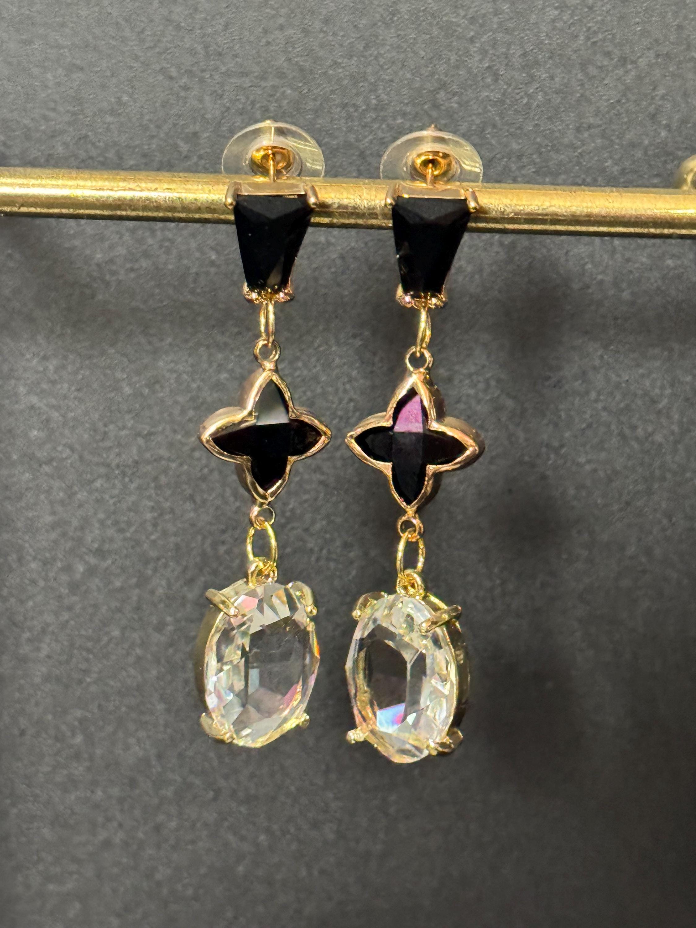 18k Gold plated clear and black crystal clover teardrop earrings