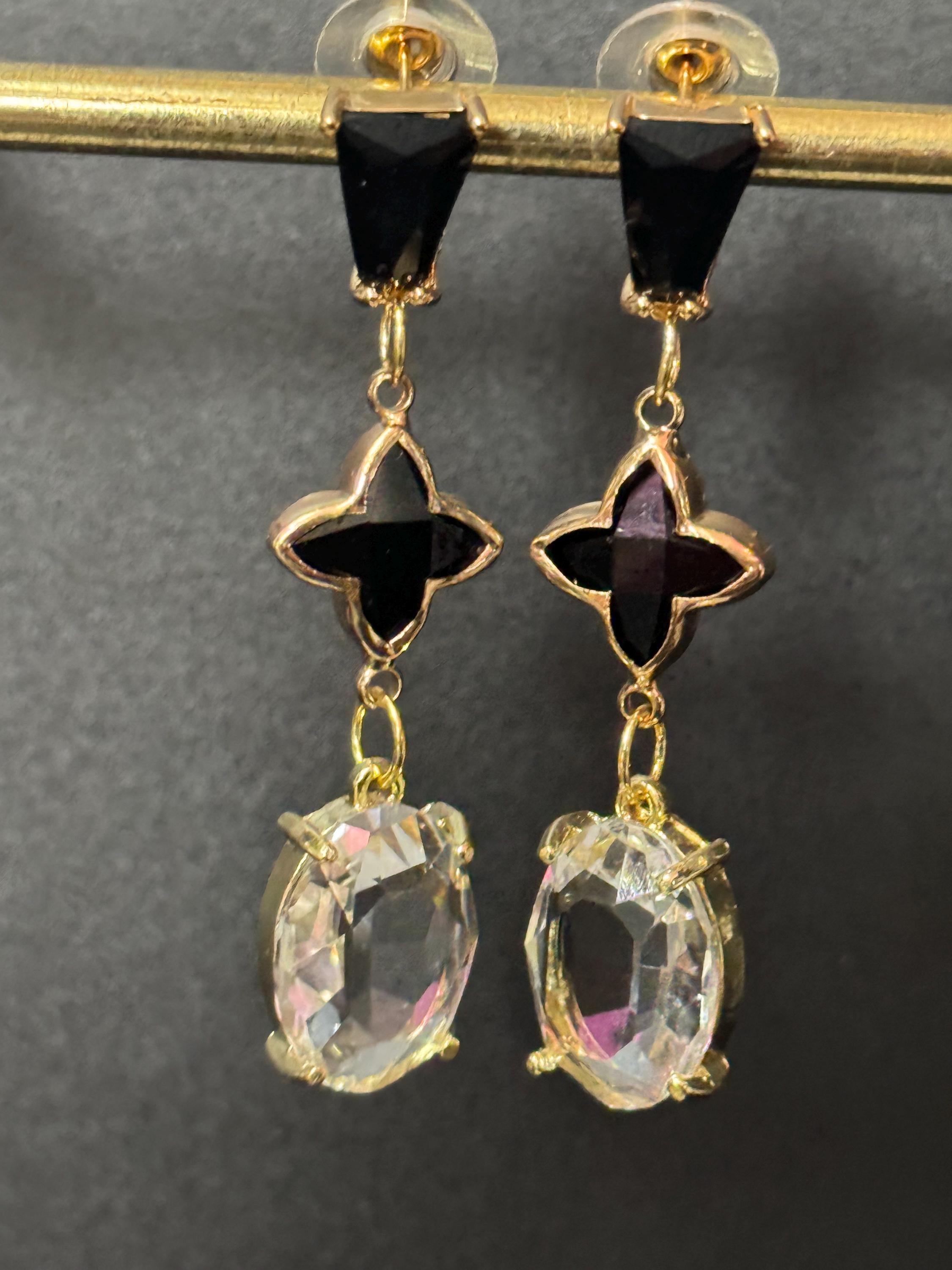 18k Gold plated clear and black crystal clover teardrop earrings