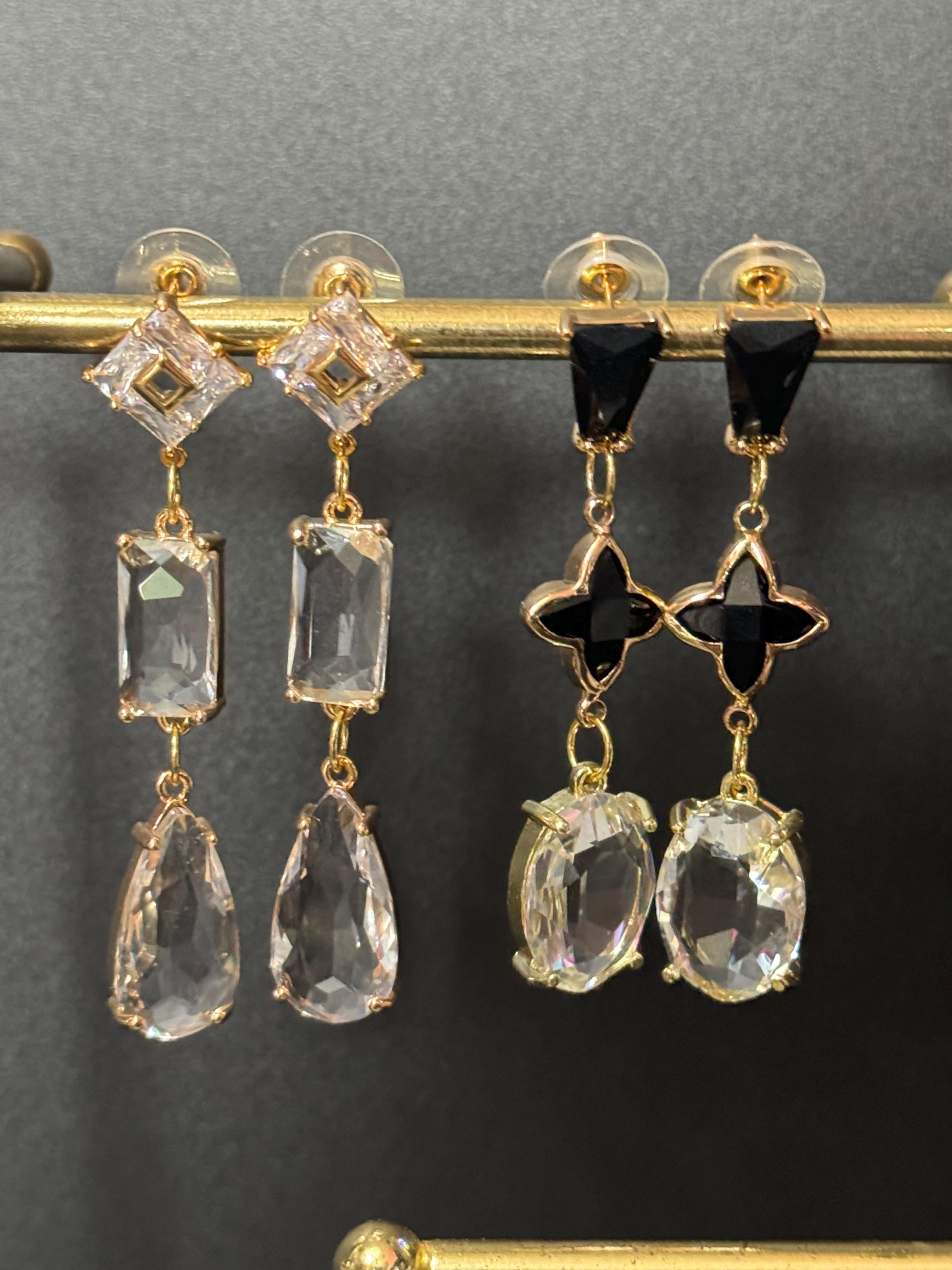 18k Gold plated clear and black crystal clover teardrop earrings