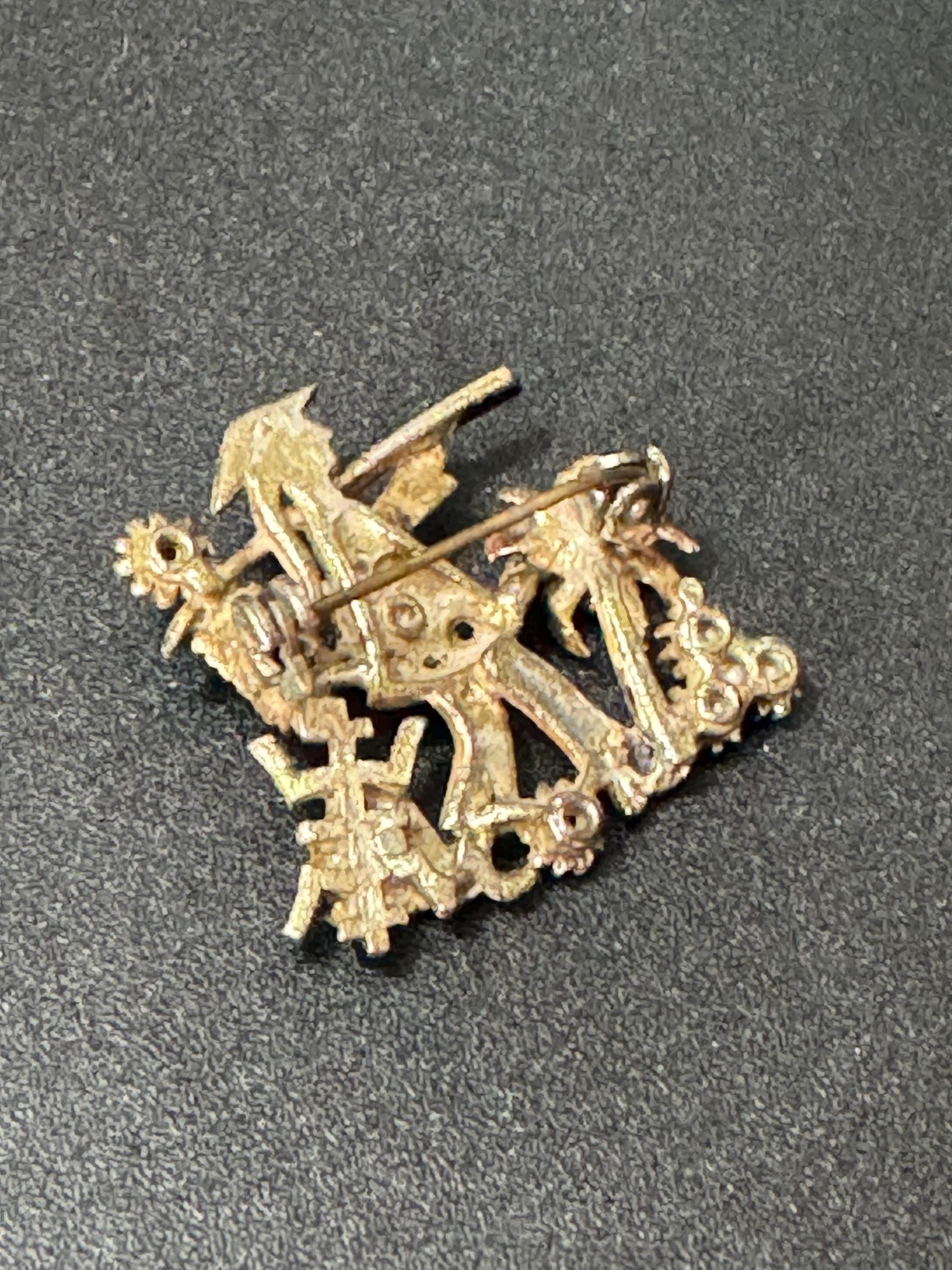 Vintage dark Gold Tone Asian diamanté purple enamel China man brooch mid century