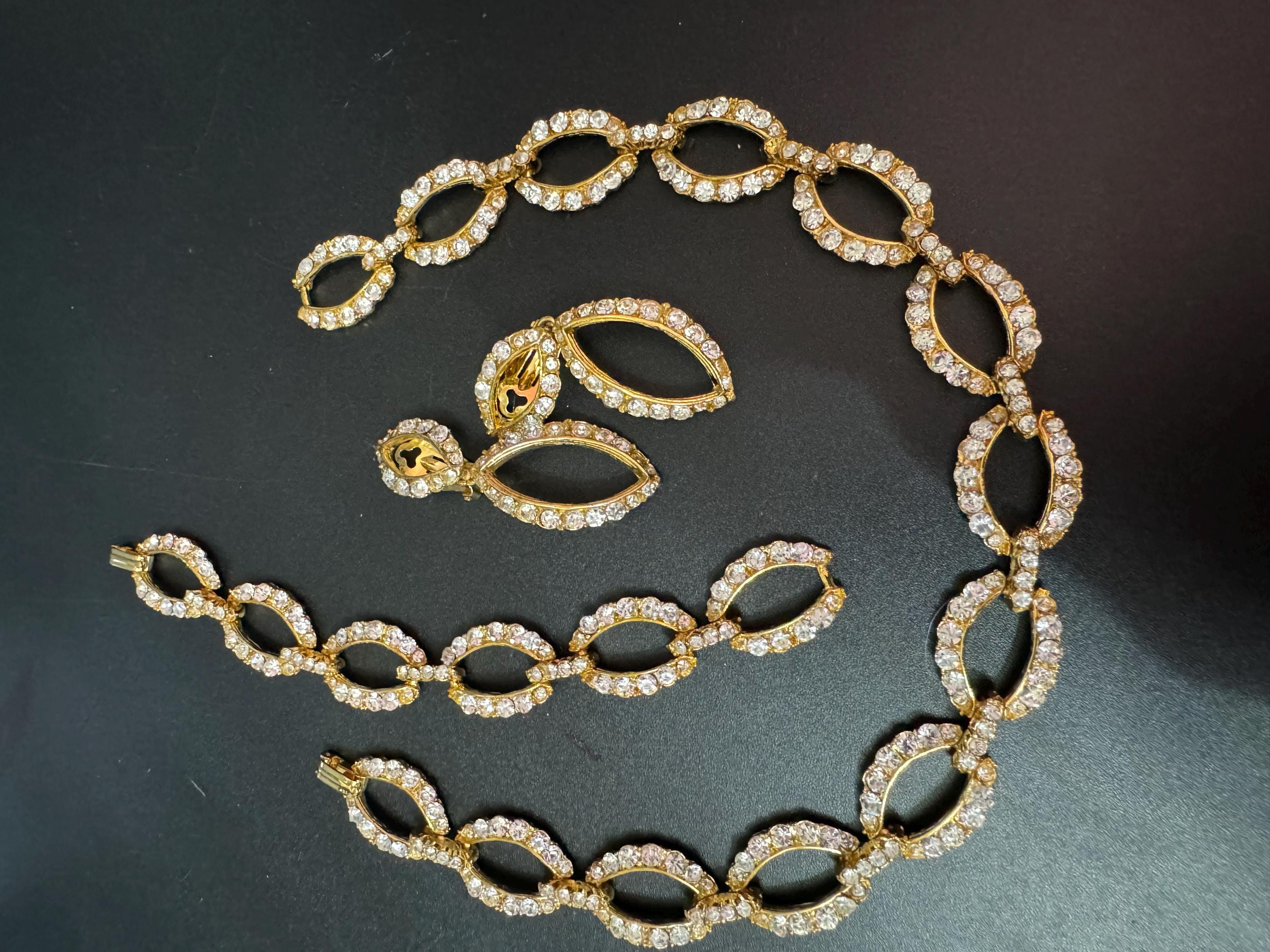 Vintage gold tone clear diamanté rhinestone wide choker necklace bracelet and long drop clip on earring matching set