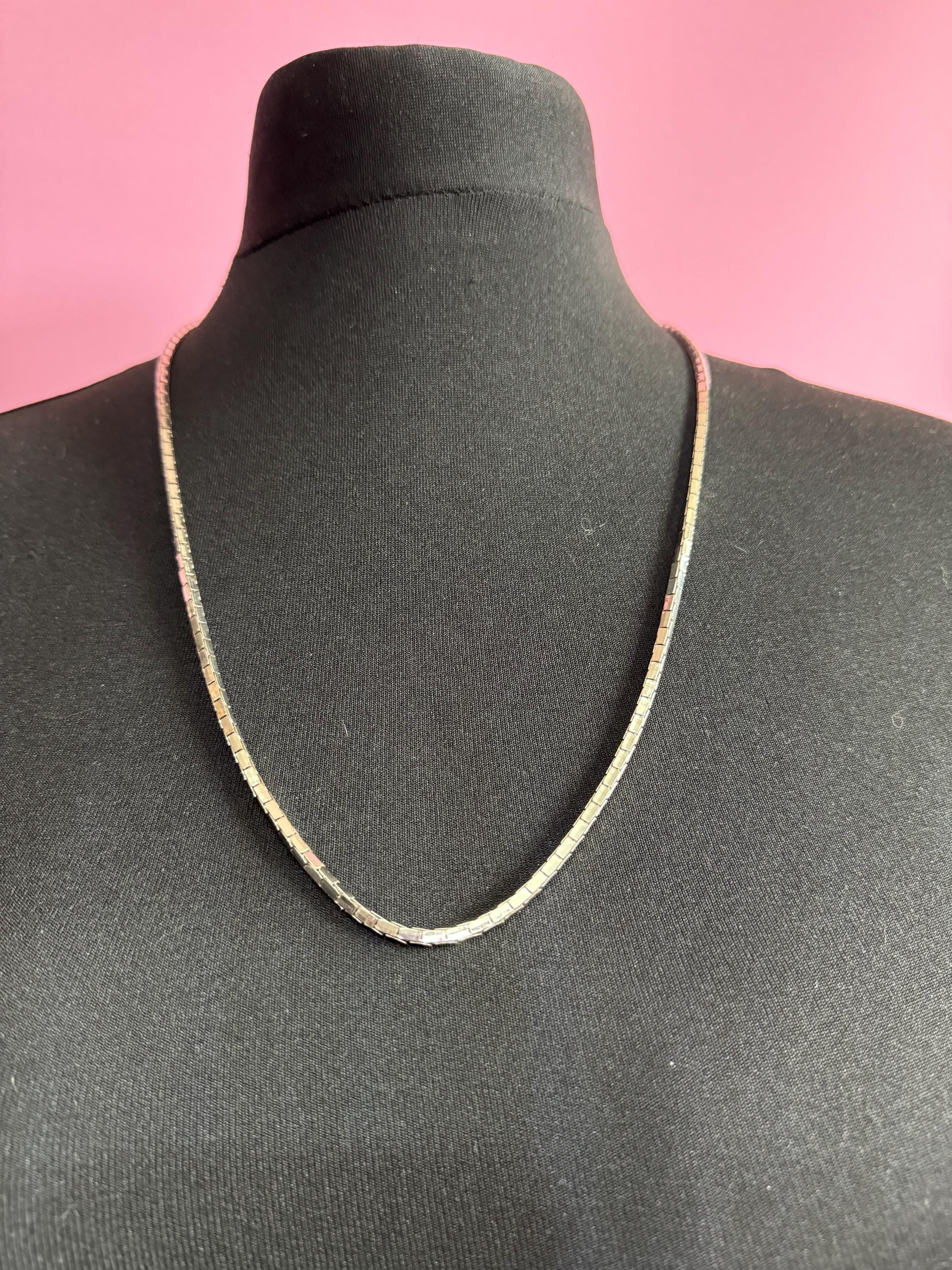 21” 69cm long vintage 80s silver plated layering chain necklace old shop stock
