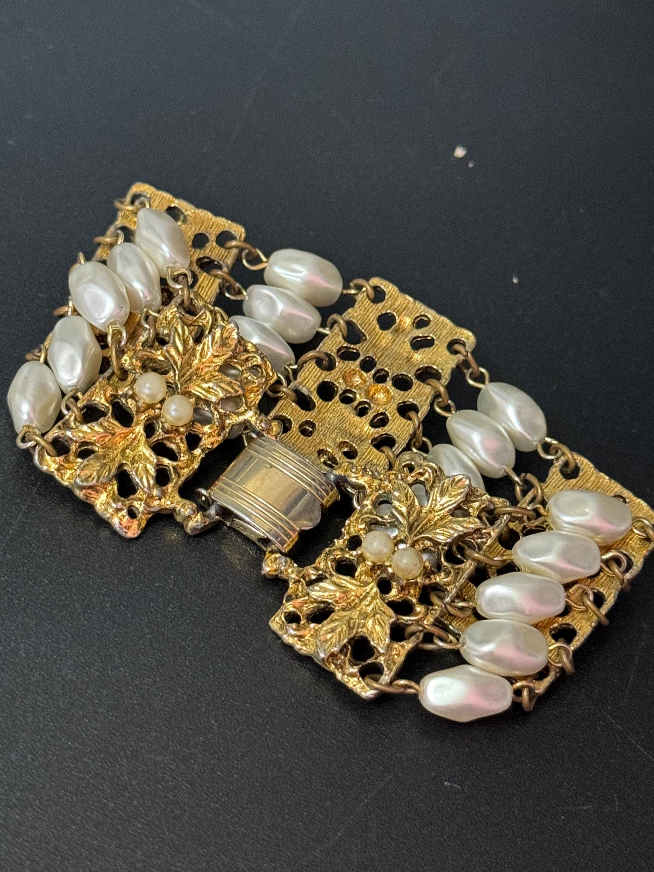 Signed Celebrity Vintage wide gold tone ornate faux pearl chain link modernist bracelet 1970s 1960s statement mid century