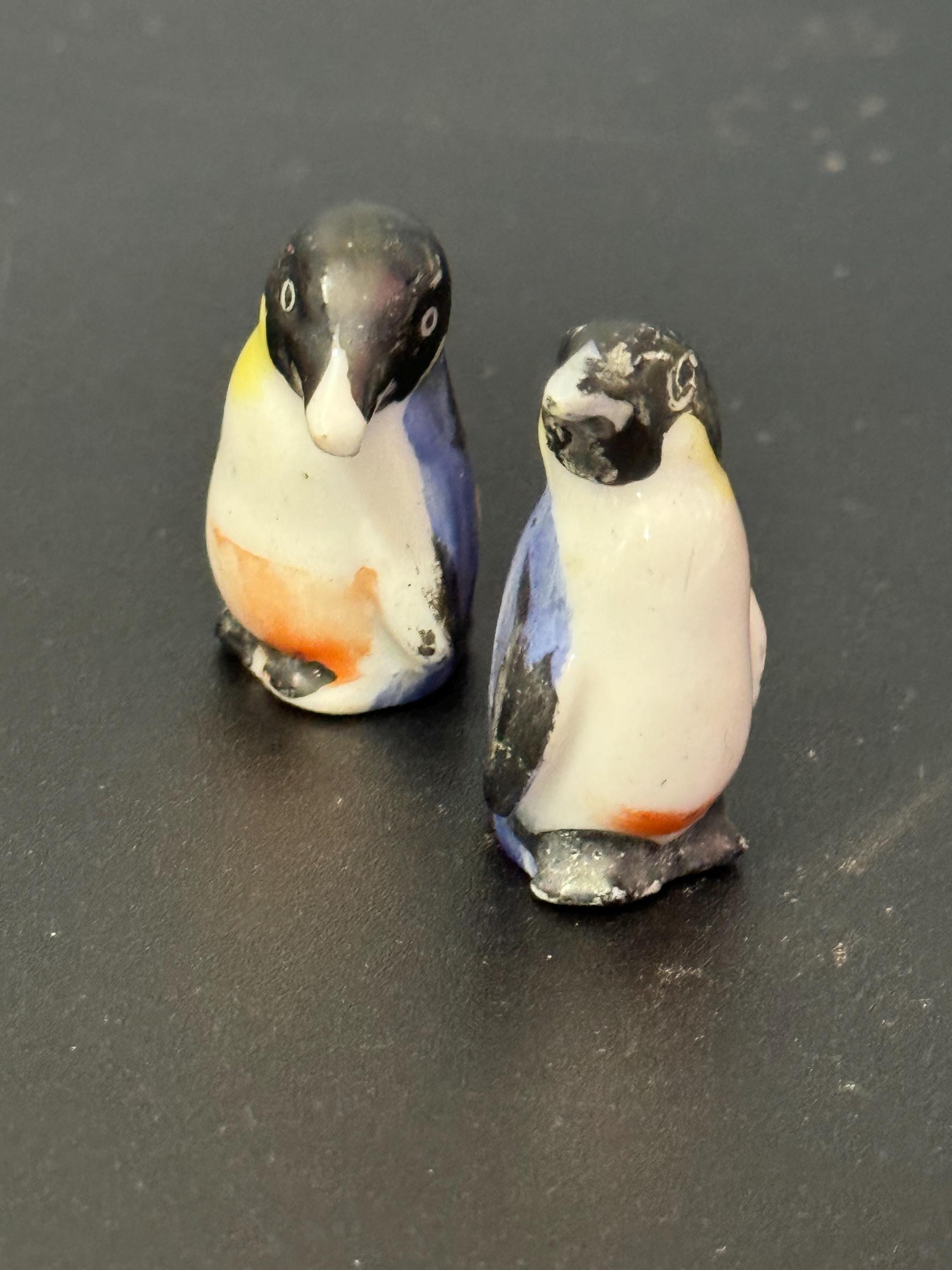 2 x Antique ceramic glazed Black penguins Christmas Xmas Cake topper decoration