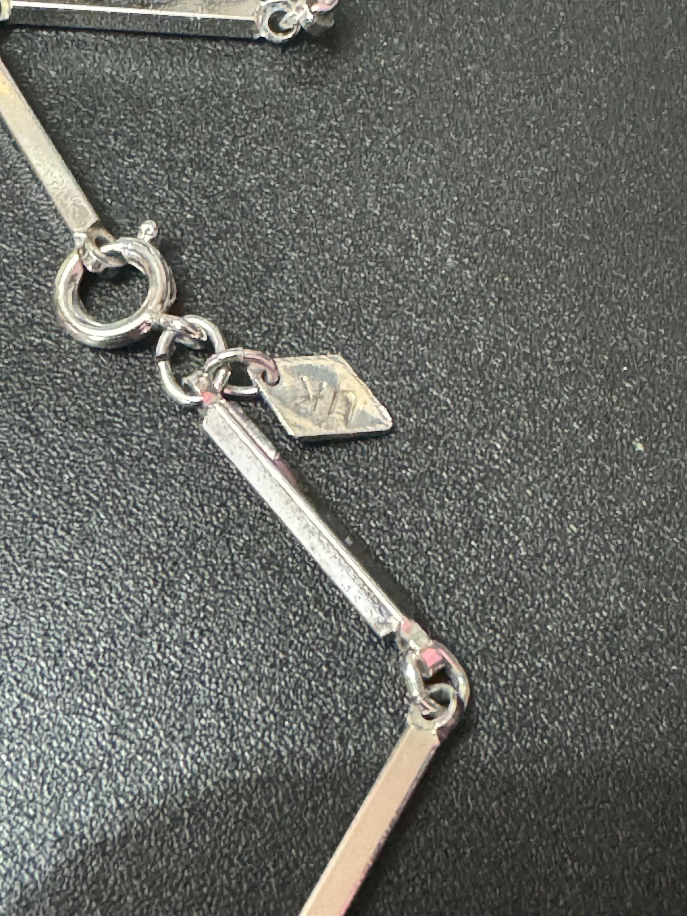 Vintage Sarah Coventry signed long silver tone station Link bar chain necklace