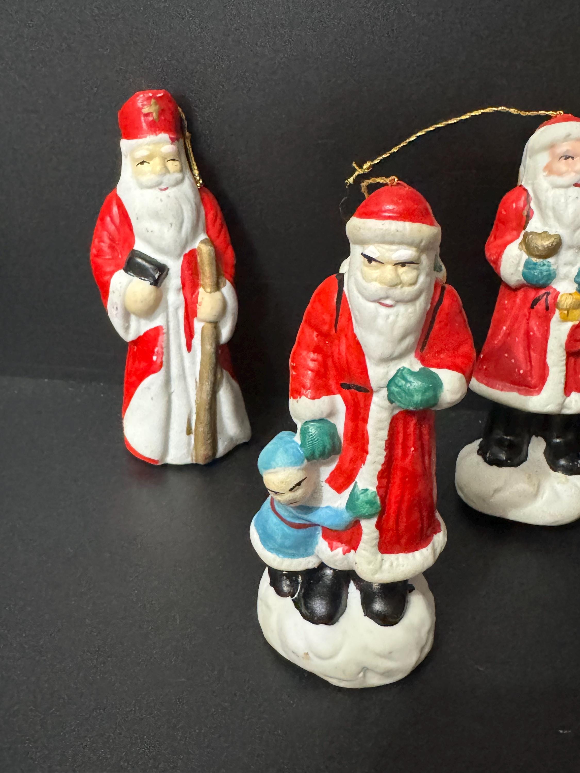 set of 5 ceramic Santa Claus tree ornaments l 11cm tall Father Christmas baubles