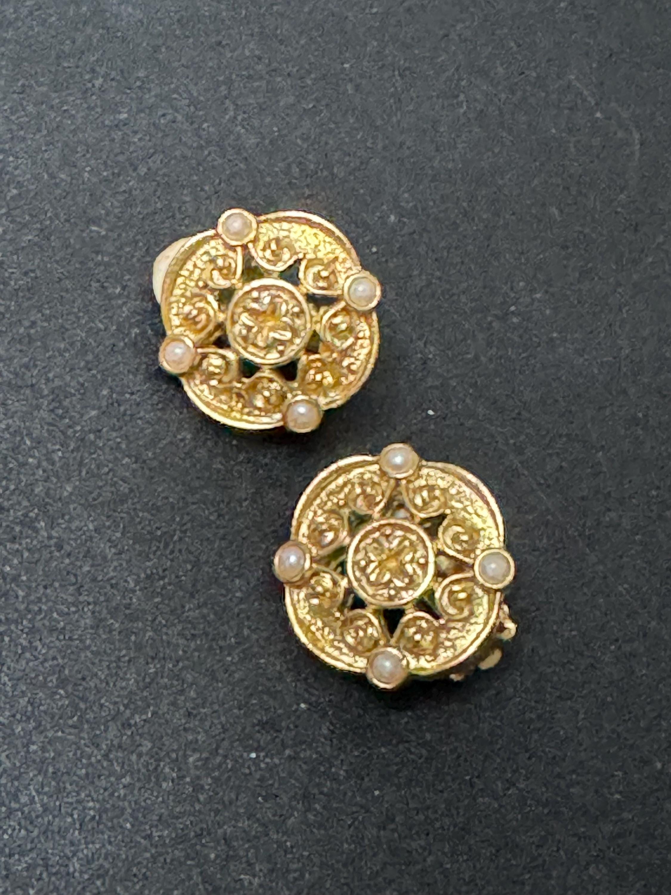 signed PT vintage gold tone seed pearl small Etruscan disc clip on stud earrings