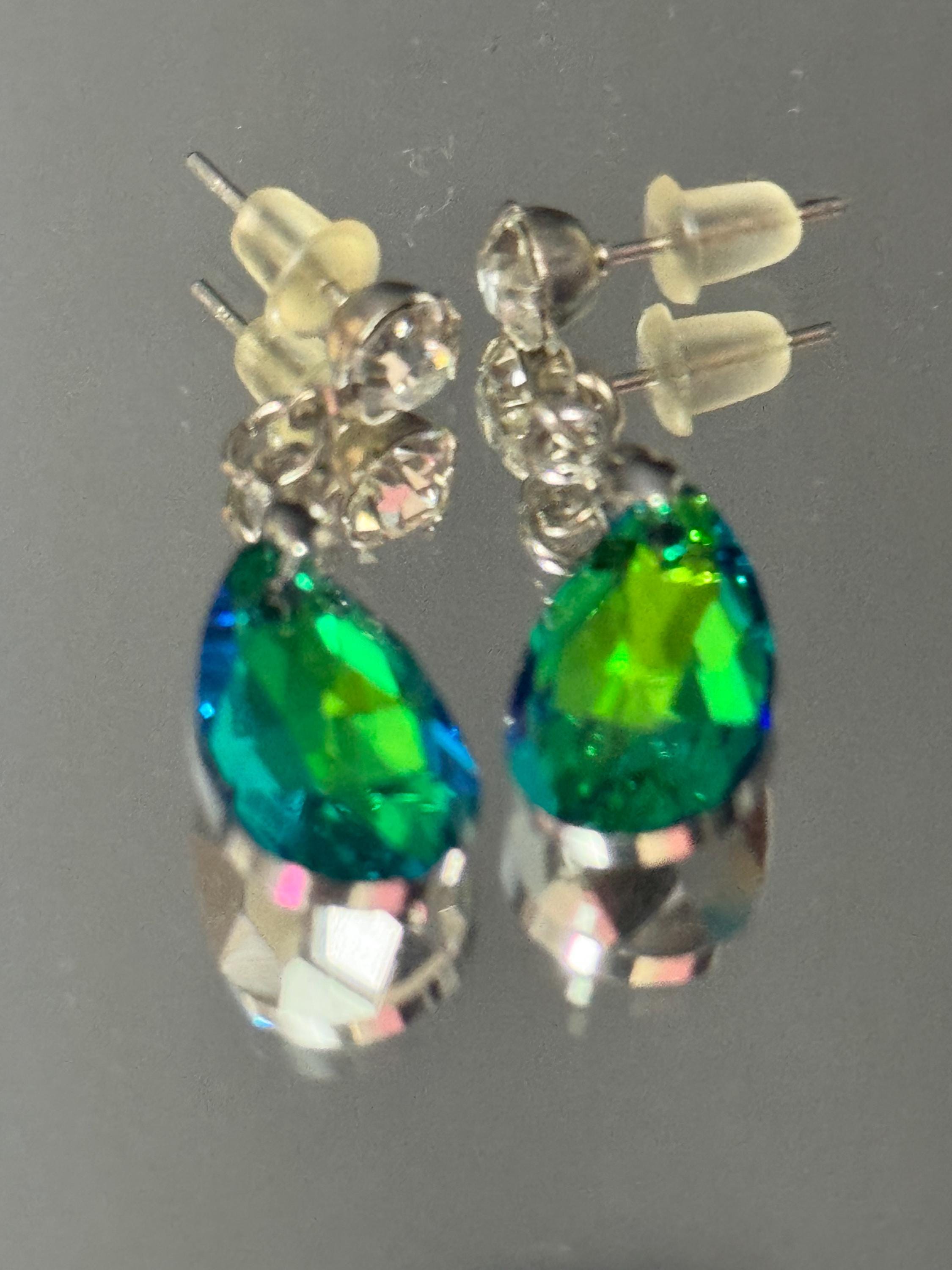 Emerald green glass Coloured Crystal diamanté teardrop dangly earrings retro unused shop stock pierced stainless steel