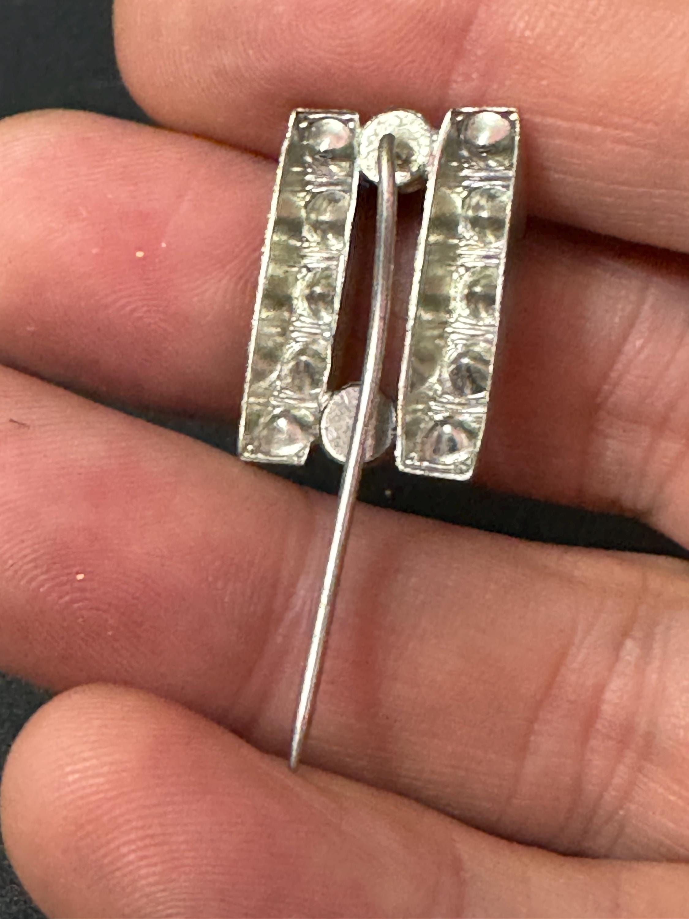 Antique silver tone diamanté paste Hat flash pin True Art Deco