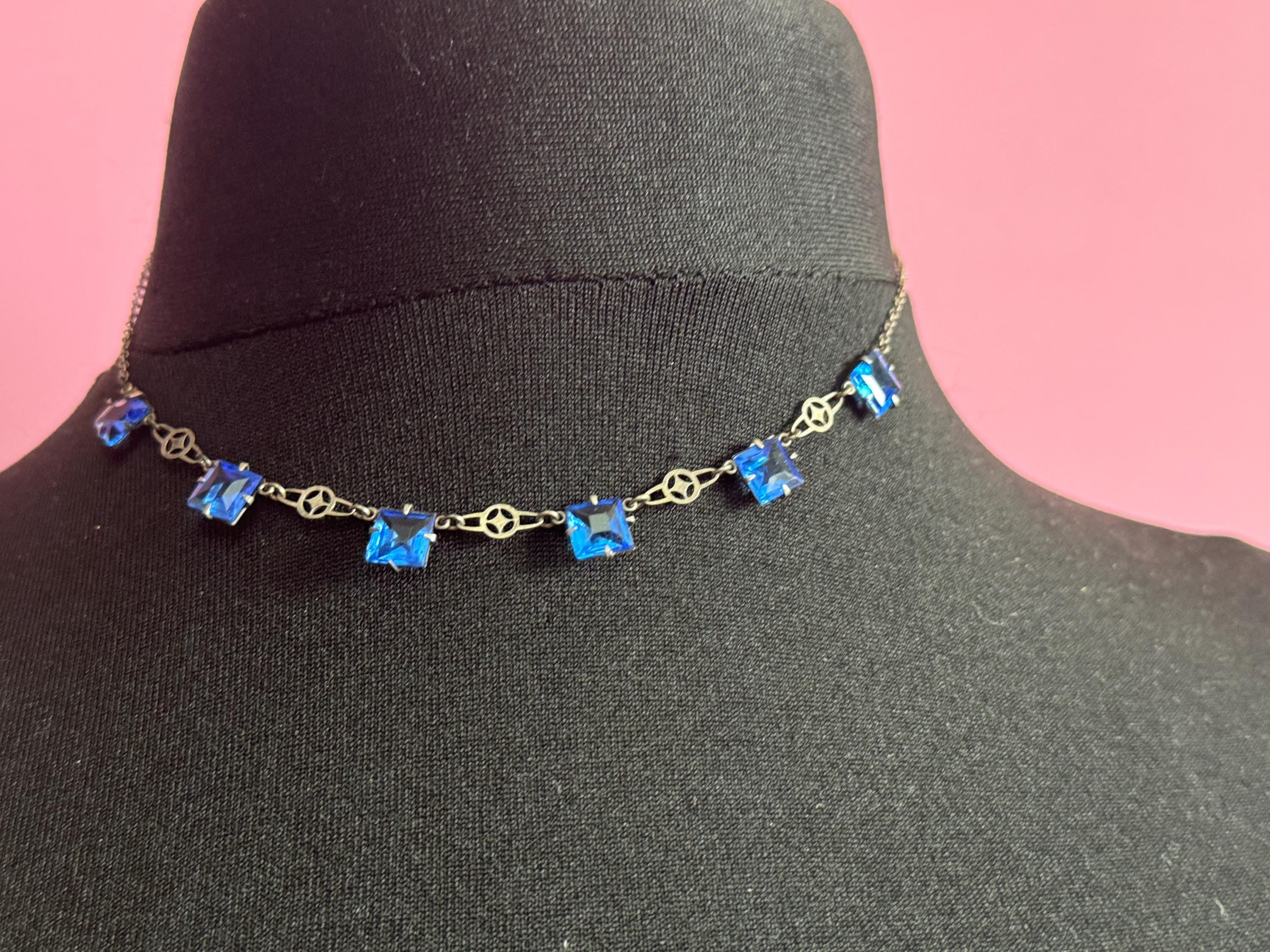 Vintage art deco sapphire blue square open back crystal silver tone necklace