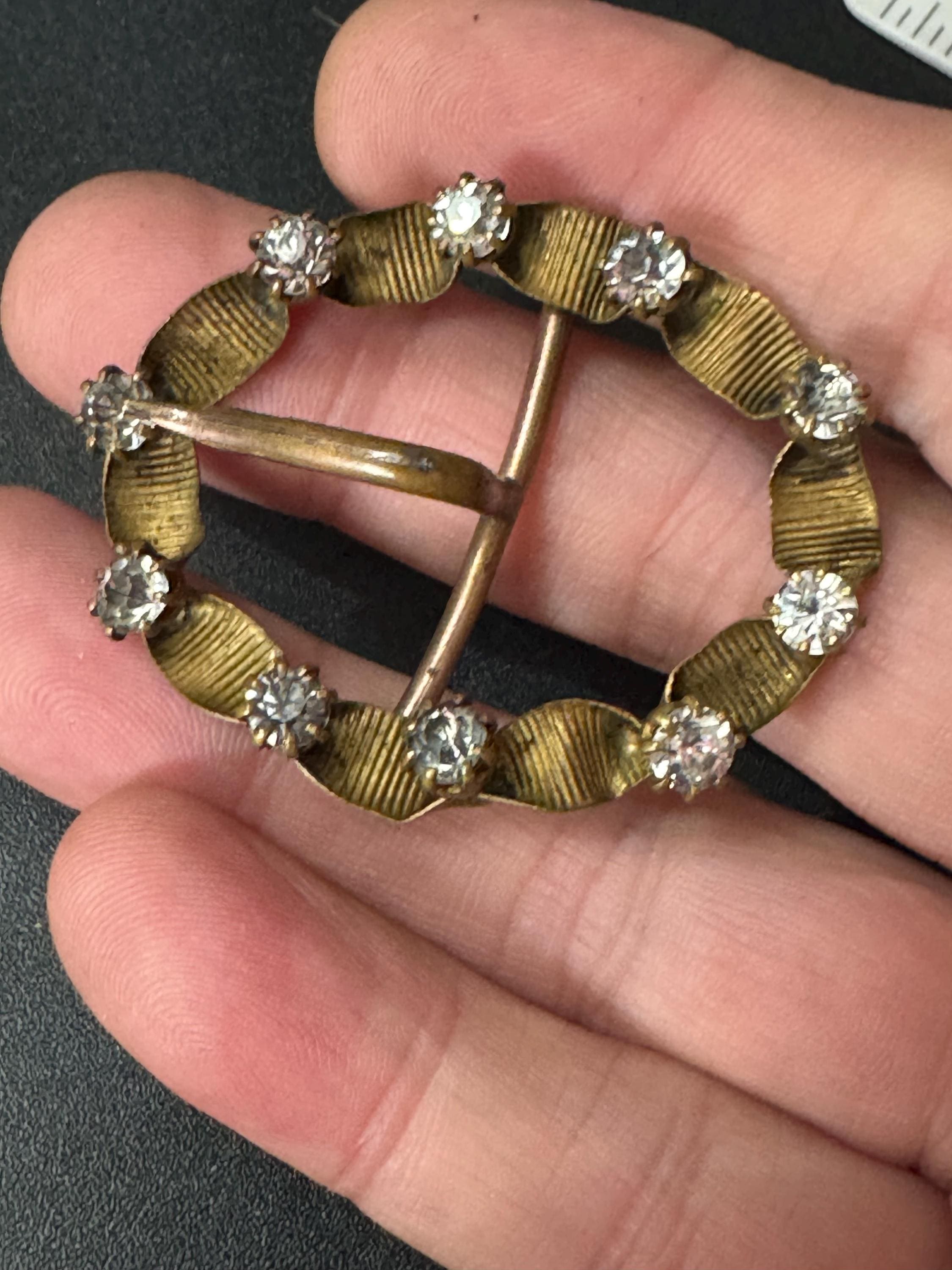 Vintage Belt OVAL one prong diamanté paste gold tone ornate belt Buckle Victorian