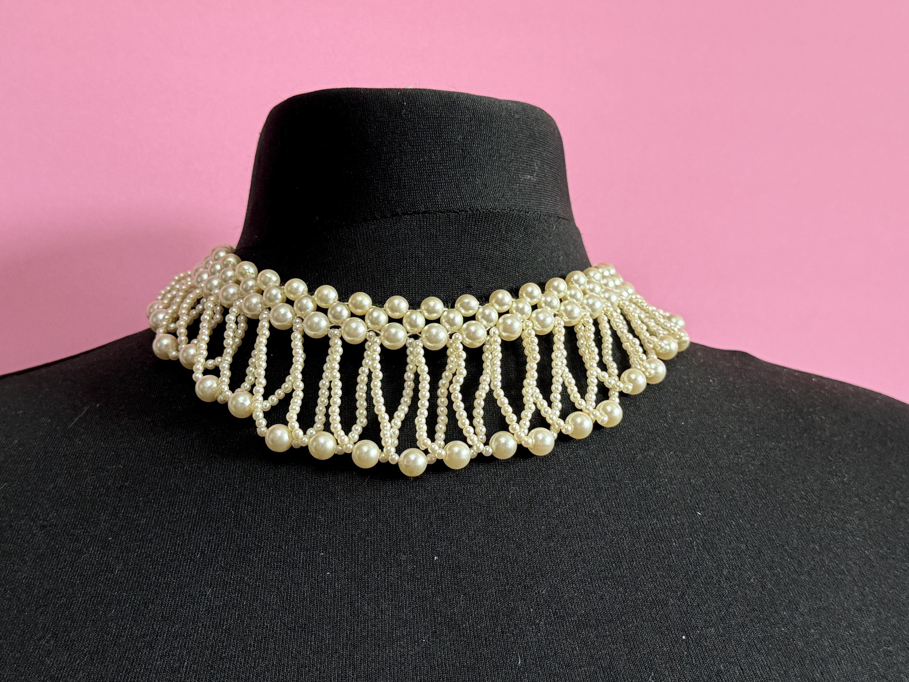 Vintage faux white Plastic round pearl woven multi strand choker collar necklace