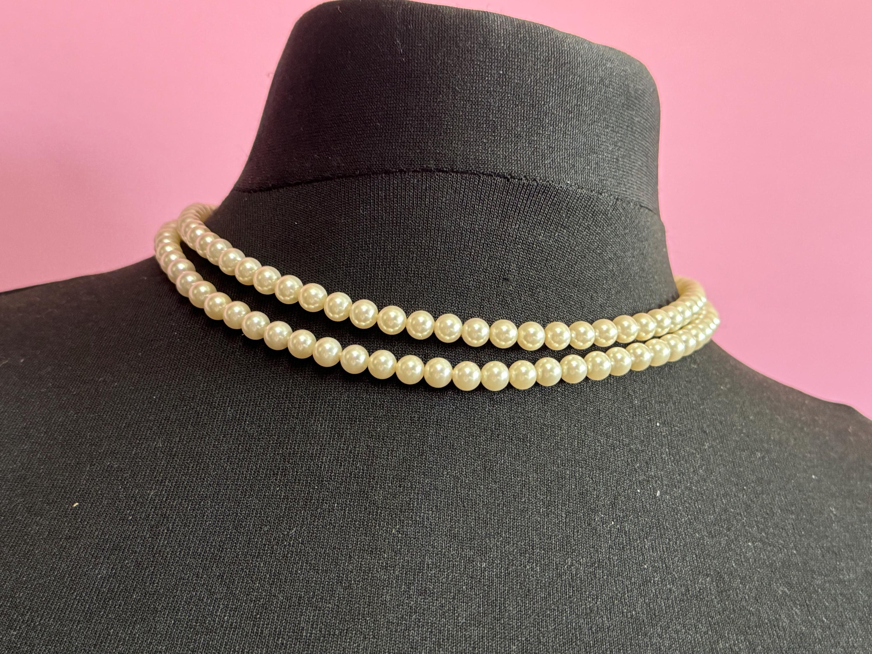 vintage 2 row double strand glass Pearl necklace light cream 44cm gold tone diamanté clasp