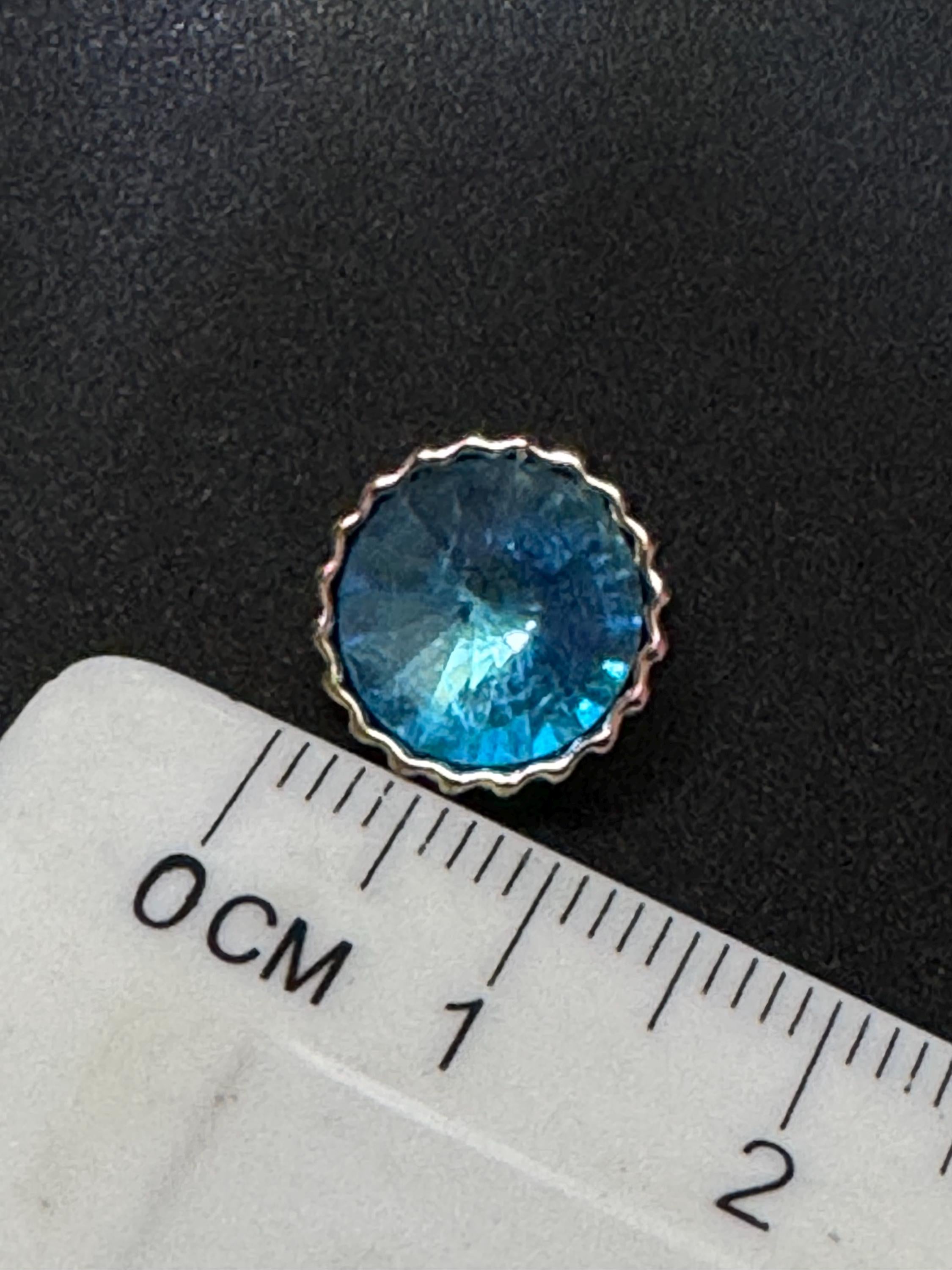 Light Blue Rivoli diamanté Buttons: 12mm Acrylic Crystal with Gold Tone - 10 Pack