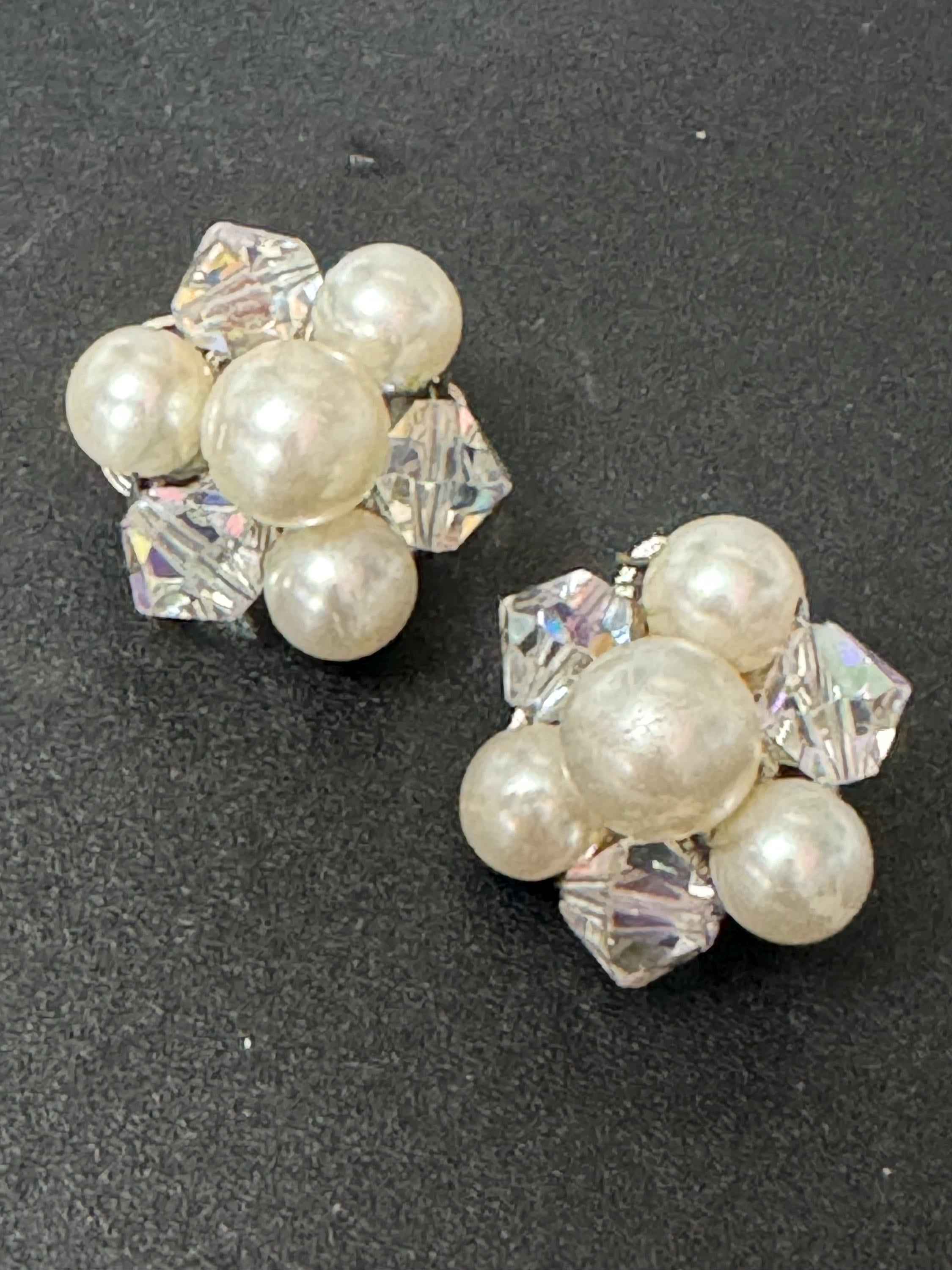 Small Vintage 1950s rainbow AB glass faux Pearl beaded Cluster Clip On Earrings