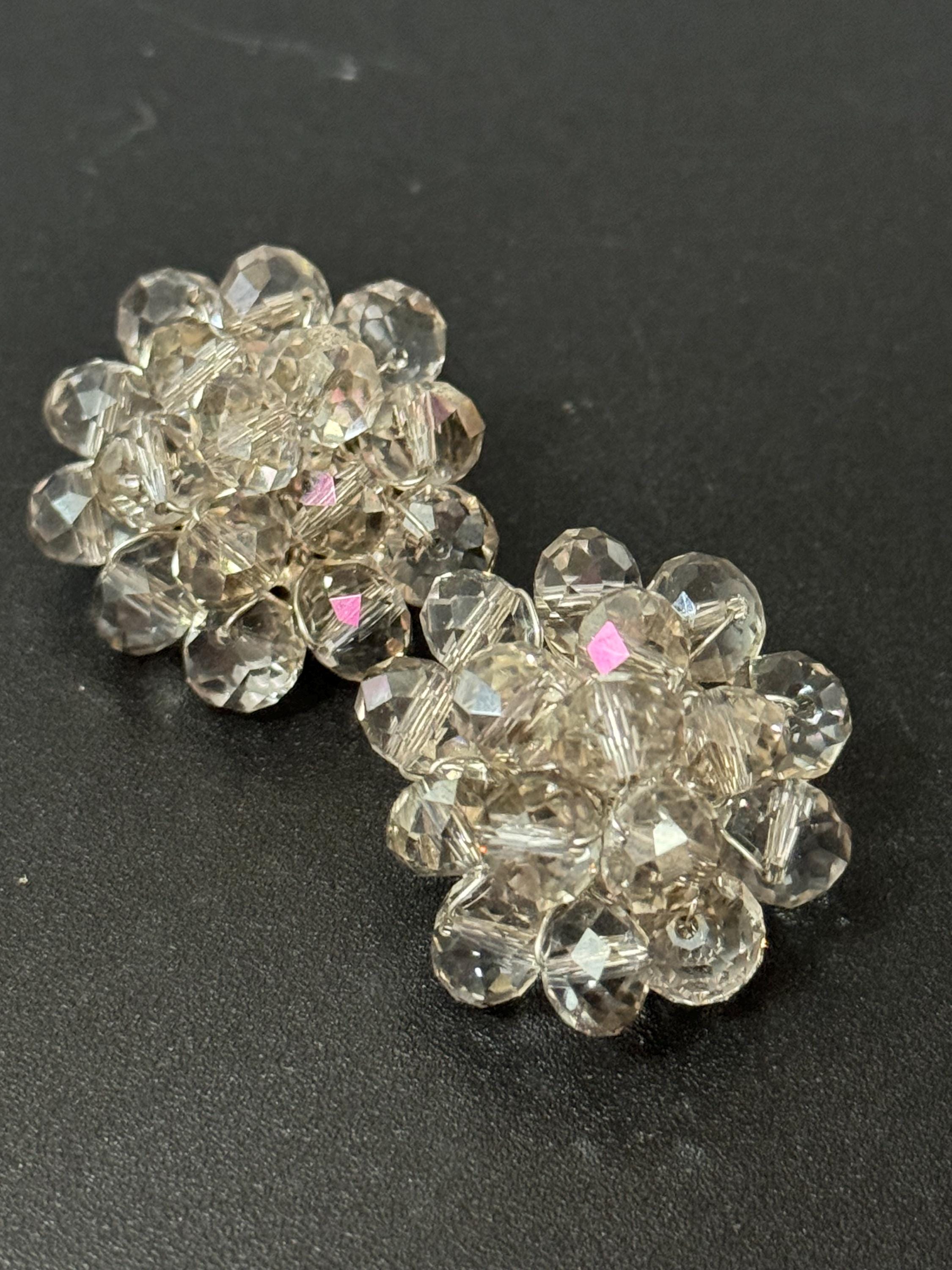 Vintage 1940s 1950s clear faceted glass beaded Cluster Clip On Earrings