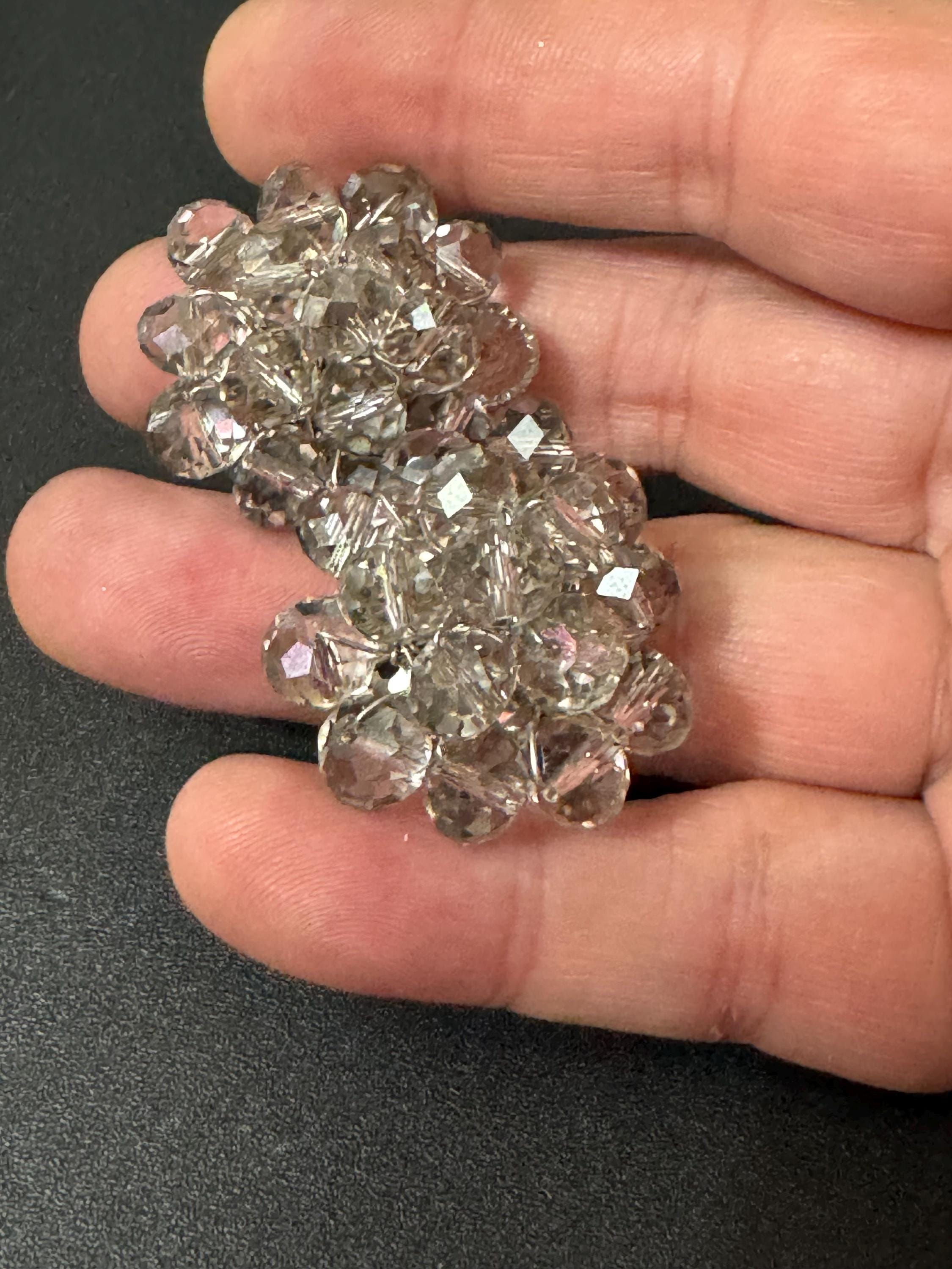 Vintage 1940s 1950s clear faceted glass beaded Cluster Clip On Earrings