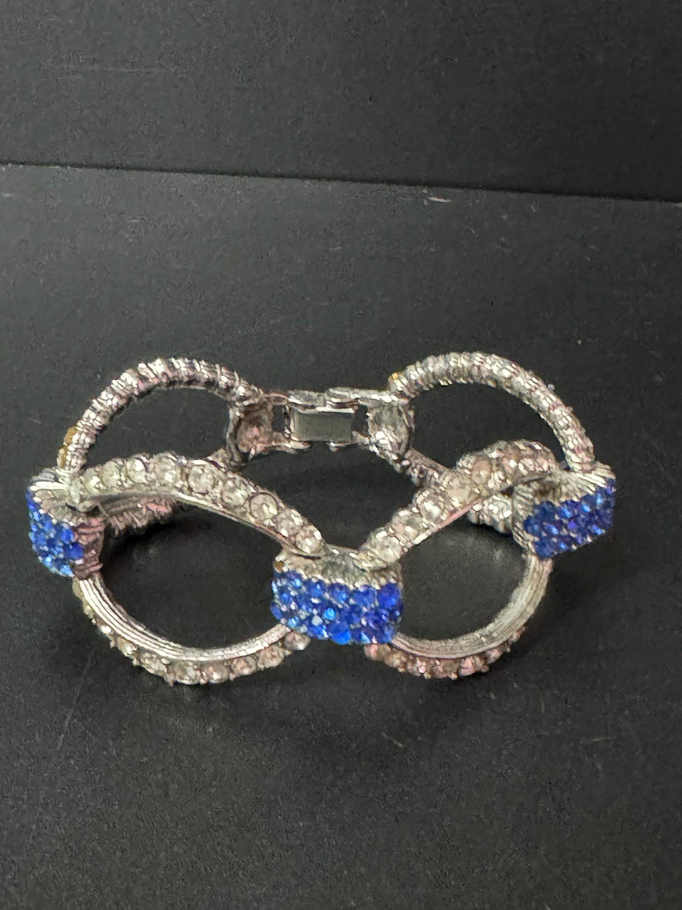 vintage 1980s wide blue and clear Diamanté silver tone crystal set cocktail Bracelet 18.5 x 3cm