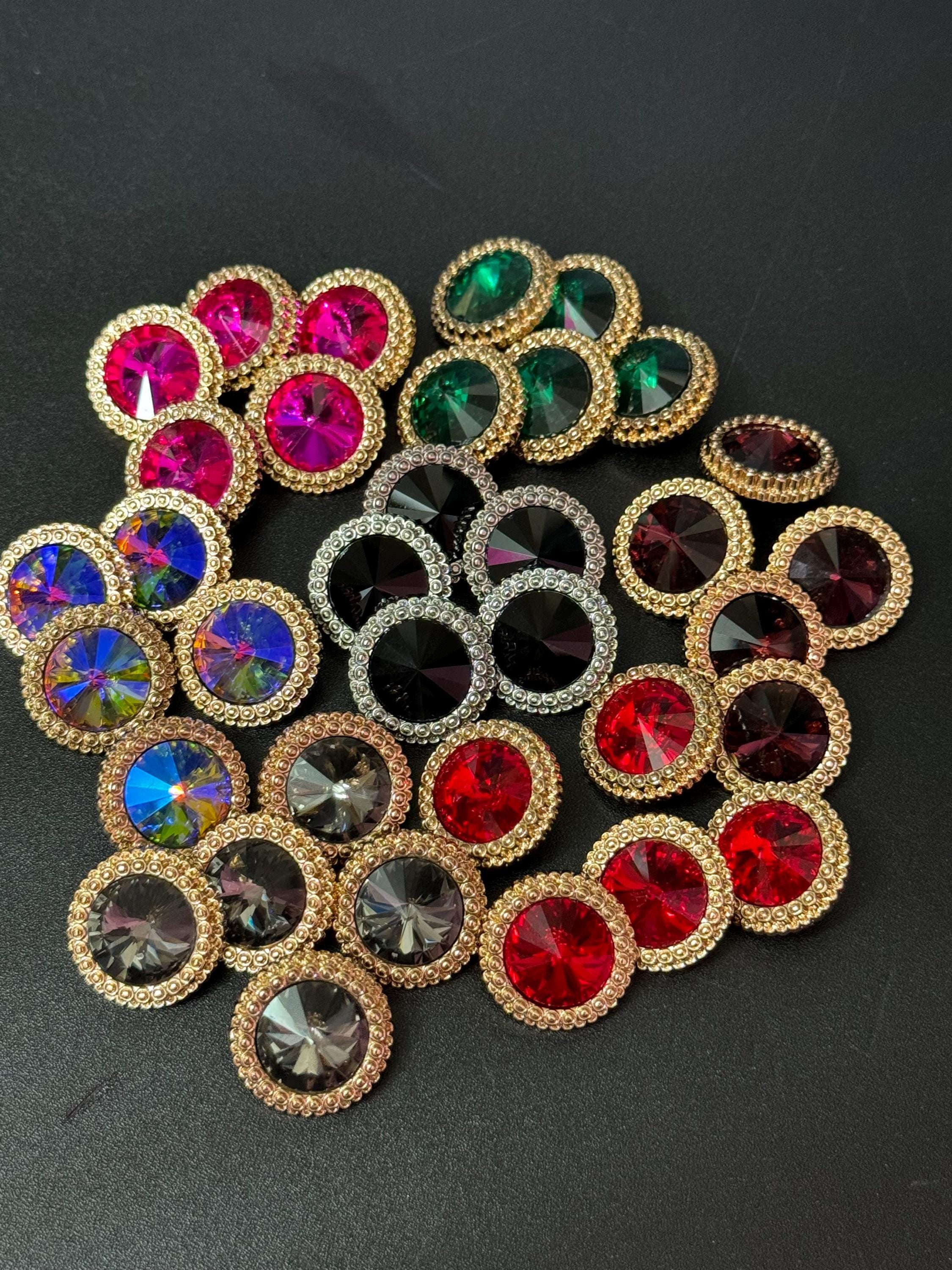 5 x 21mm gold tone clear Rivoli glass buttons