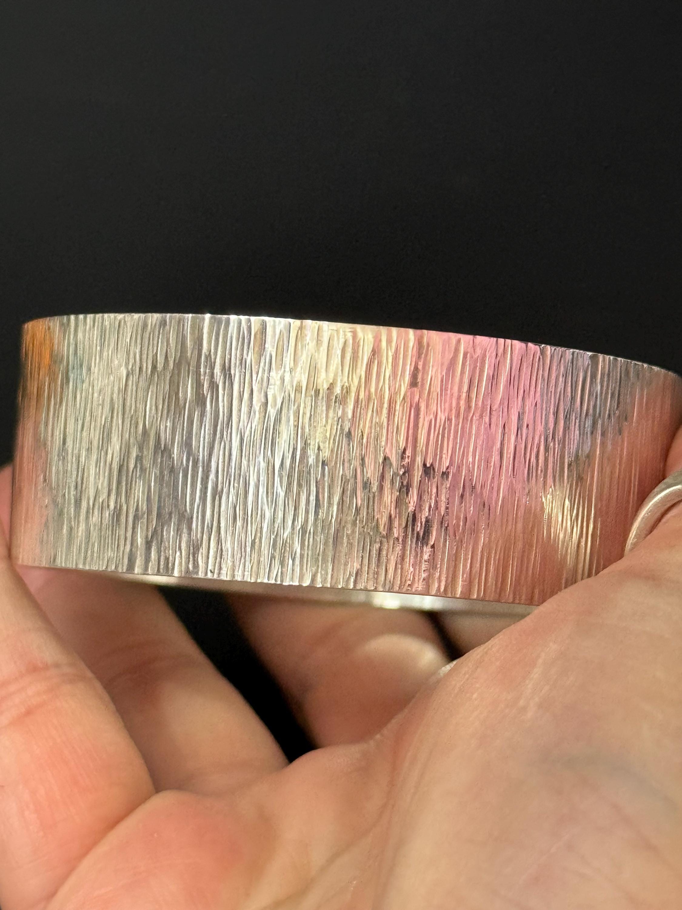 Wide wrist 1977 Sterling silver 2.5cm wide modernist bark bangle Birmingham hallmarked silver jubilee