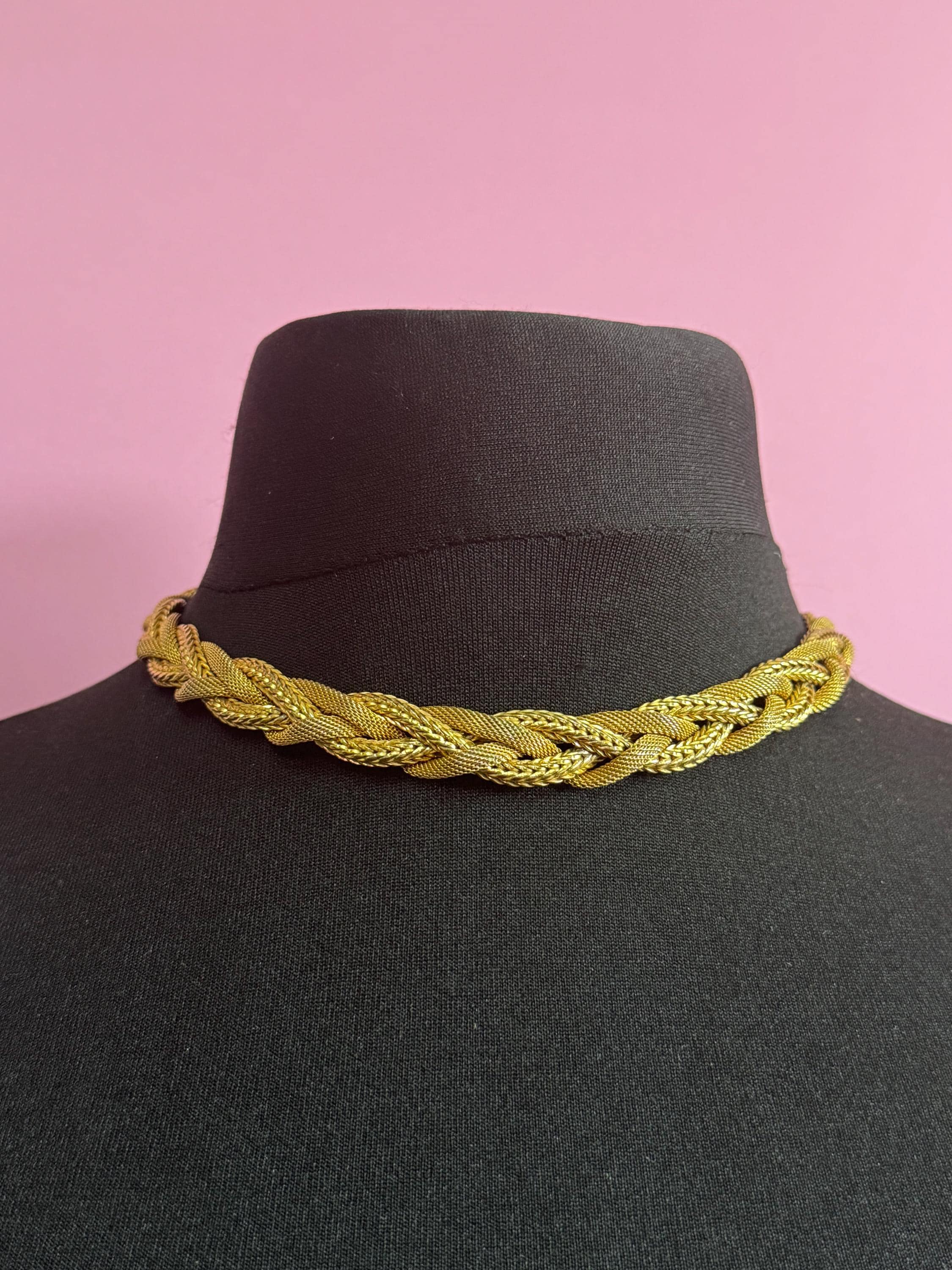 Vintage gold tone wide woven choker Collar necklace 44cm x 1.4cm