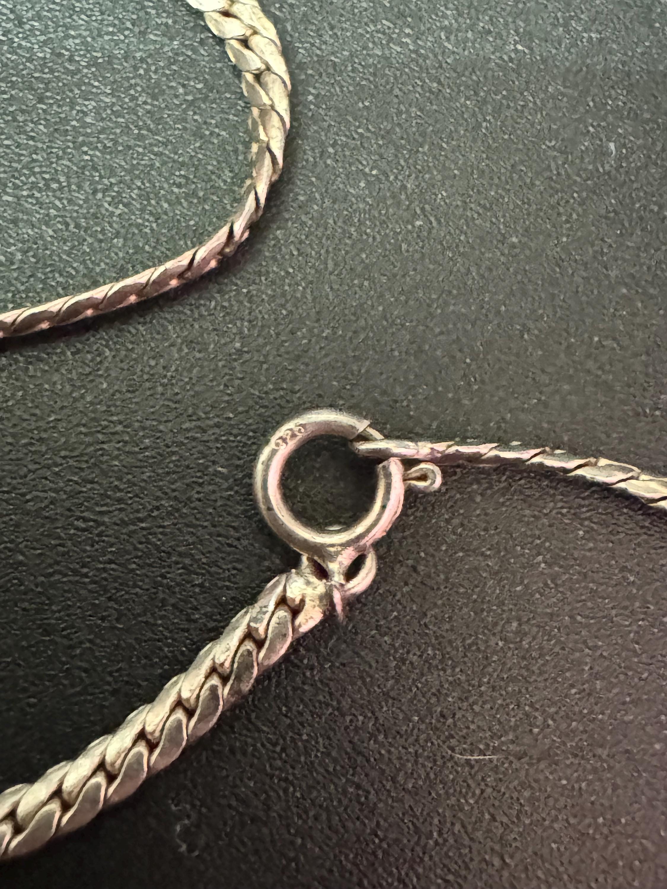 Vintage 925 Sterling Silver Necklace with central clear diamanté Crystals 10.7 grams