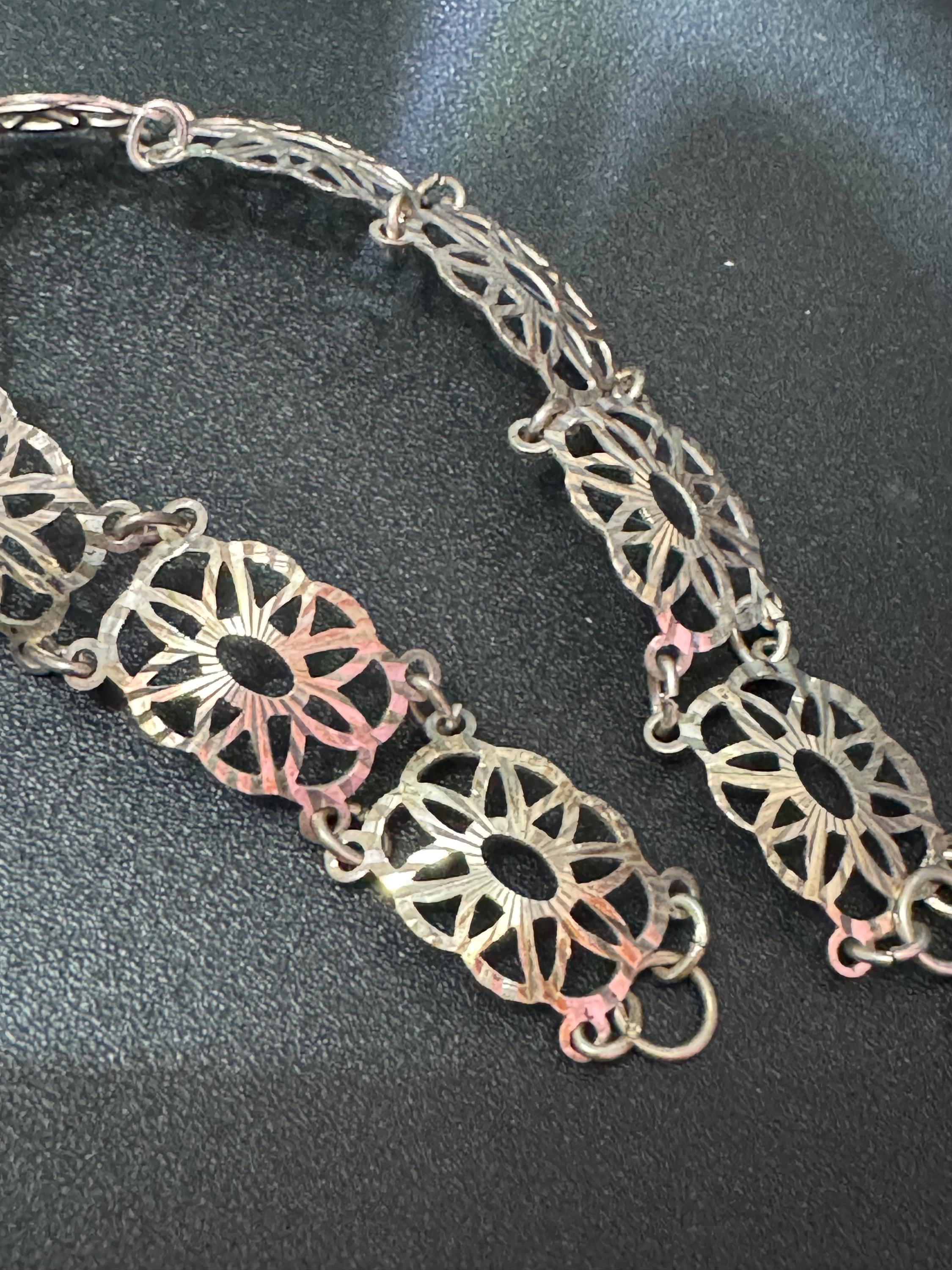 Vintage dainty 925 sterling silver cut out filigree panel link bracelet 17.5cm 4.9 grams