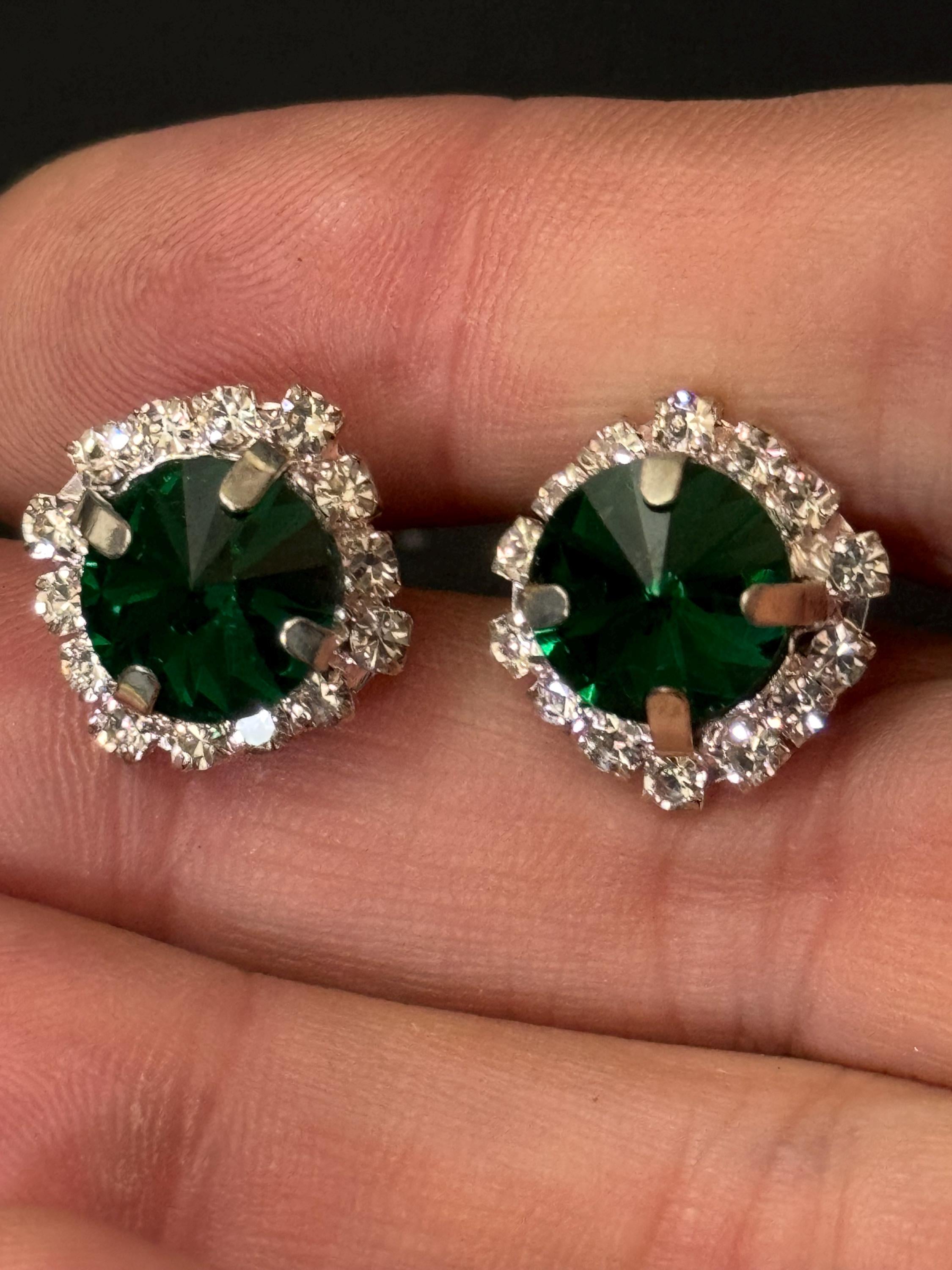 Emerald green and clear glass Rhinestone large stud pierced Earrings silver tone