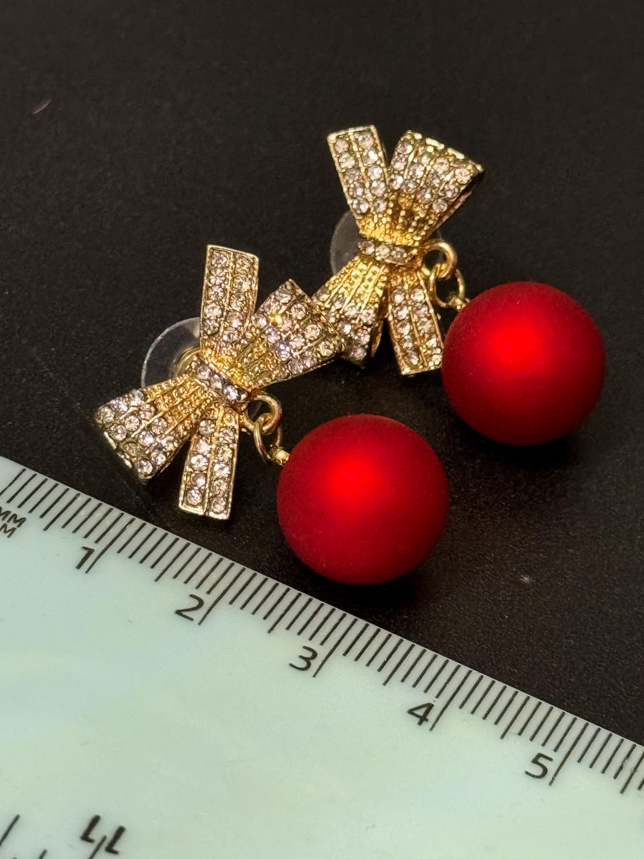 retro gold tone red pearl dangly drop diamante bow earrings for pierced ears