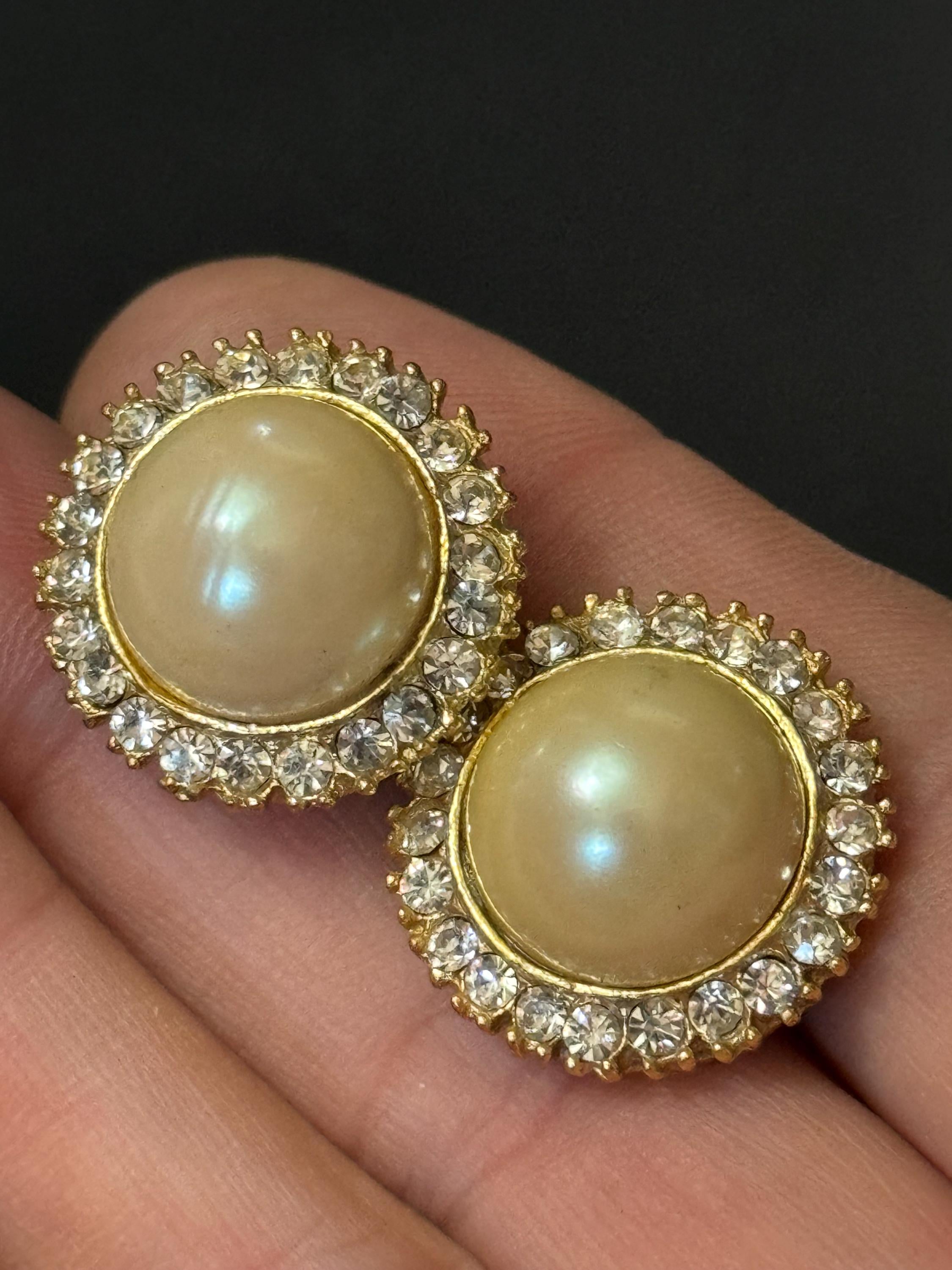 Vintage gold tone & clear diamanté paste stone with domed faux pearl cabochon stud earrings for pierced ears