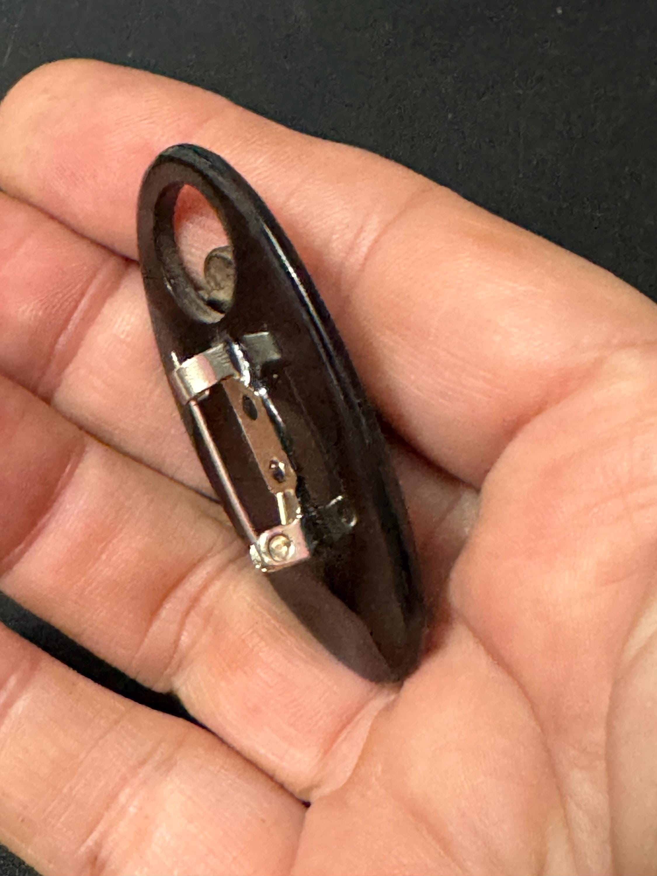 1920s early plastic Bakelite oval art deco palm tree brooch galalith